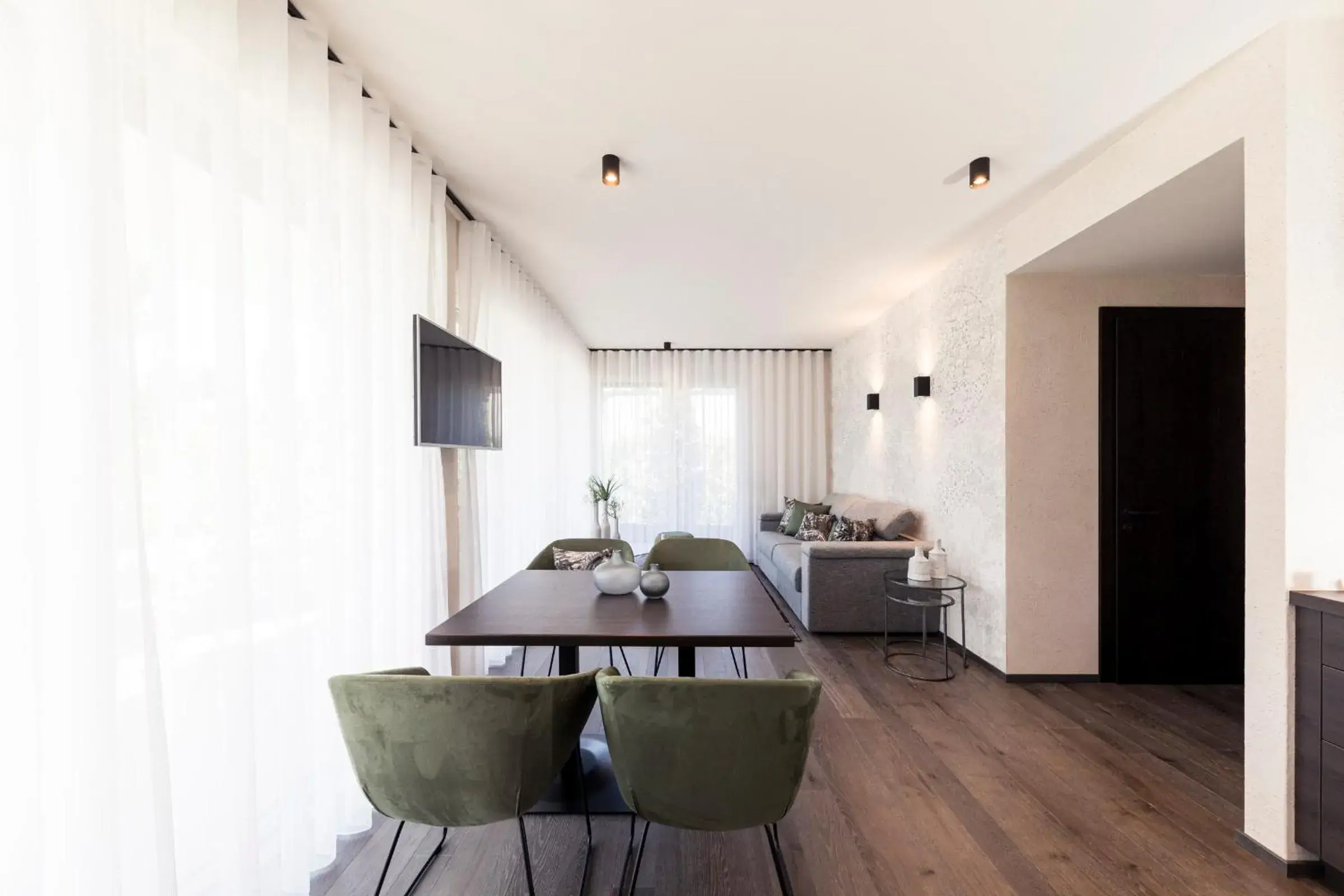 Living room, Dining Area in Quellenhof Luxury Resort Lazise