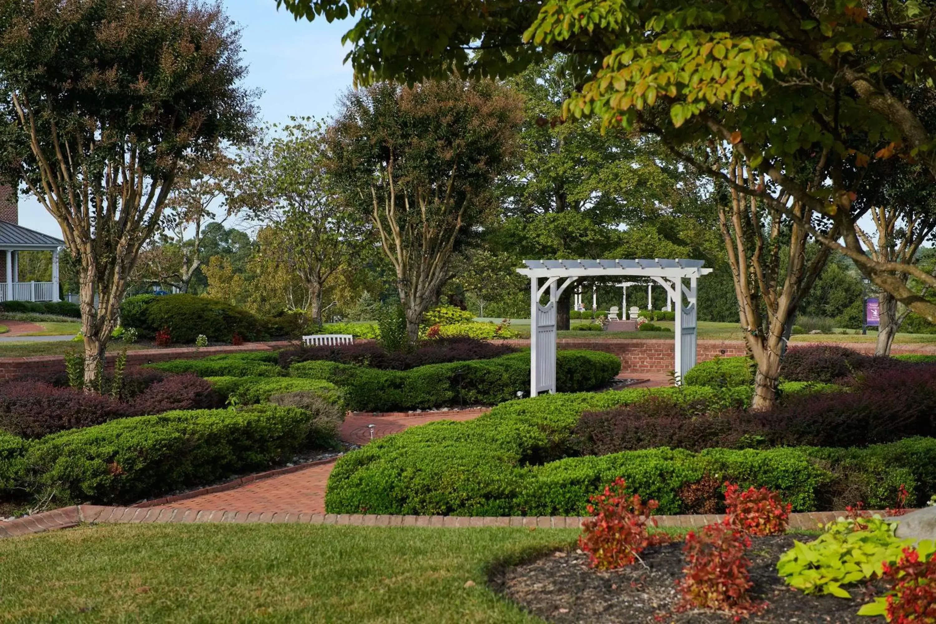 Inner courtyard view, Garden in Virginia Crossings Hotel, Tapestry Collection by Hilton