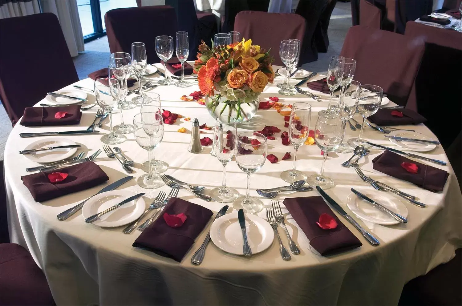 Banquet/Function facilities, Restaurant/Places to Eat in Luxe Sunset Boulevard Hotel