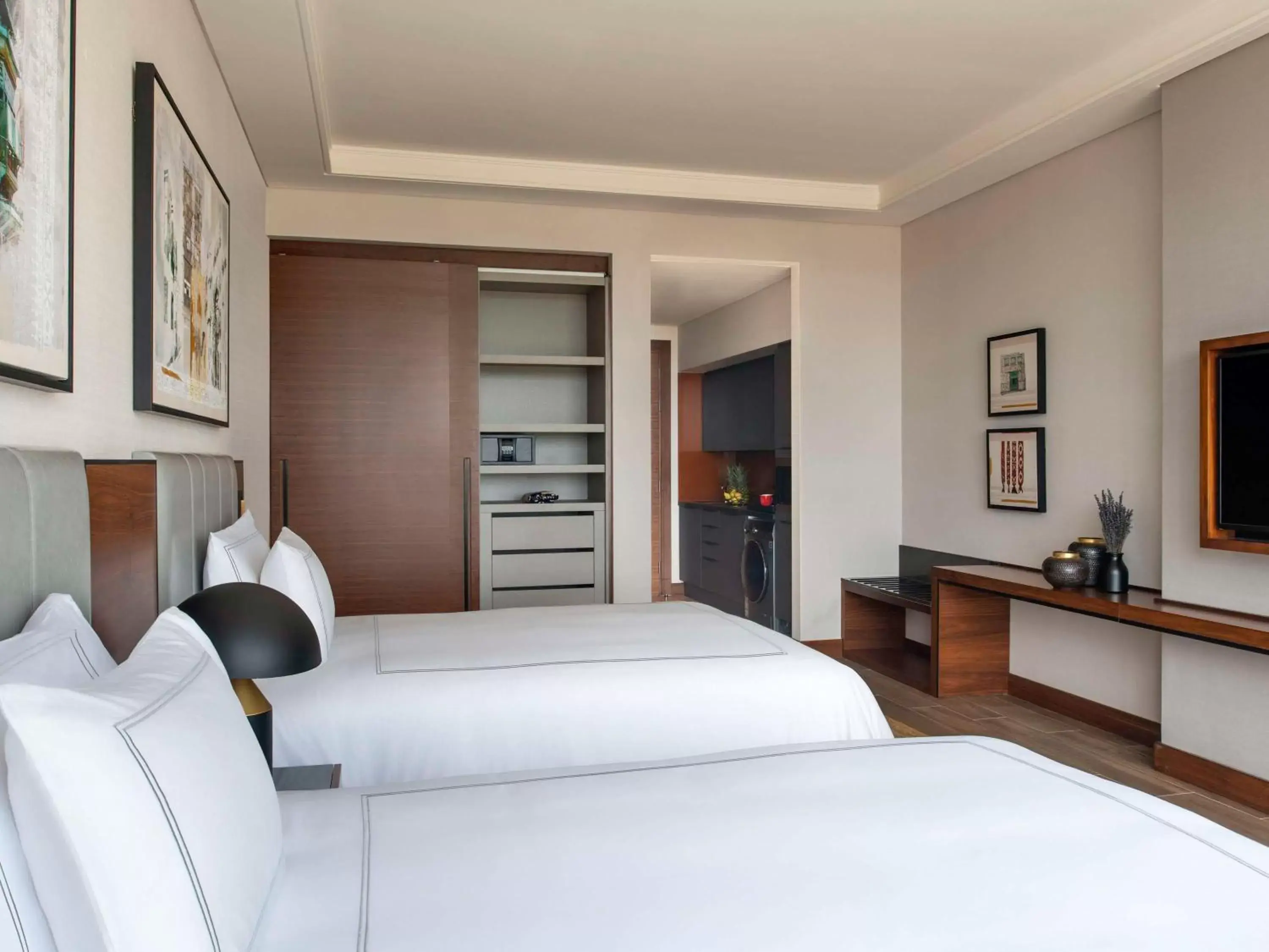 Bedroom, Bed in Swissotel Living Jeddah