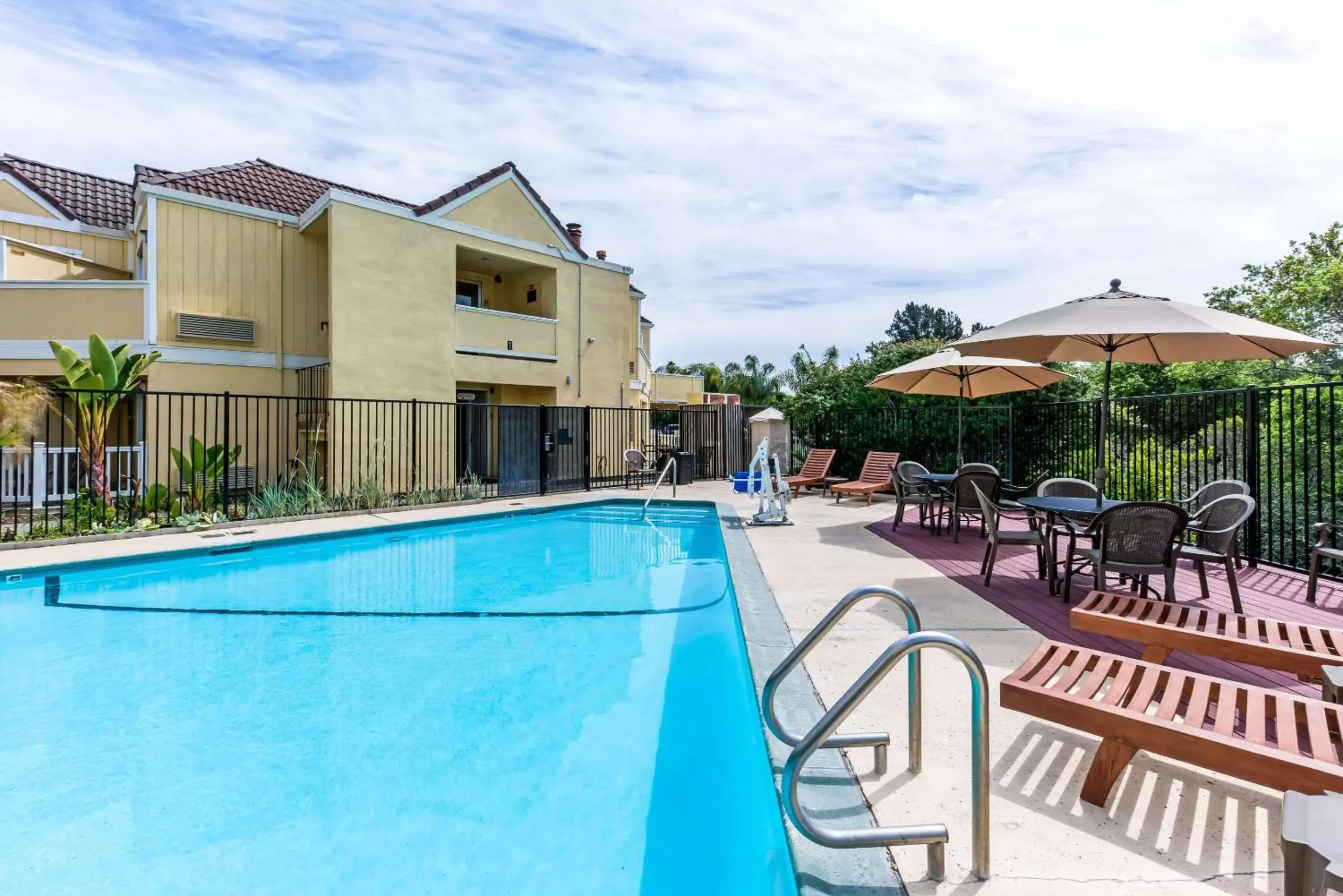 On site, Swimming Pool in Quality Inn & Suites Capitola