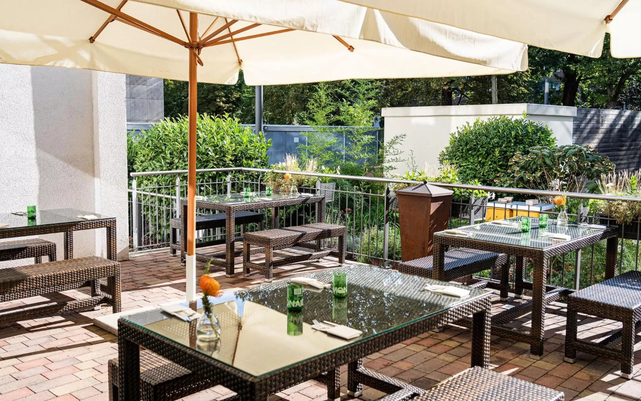 Restaurant/places to eat in mainhaus Stadthotel Frankfurt