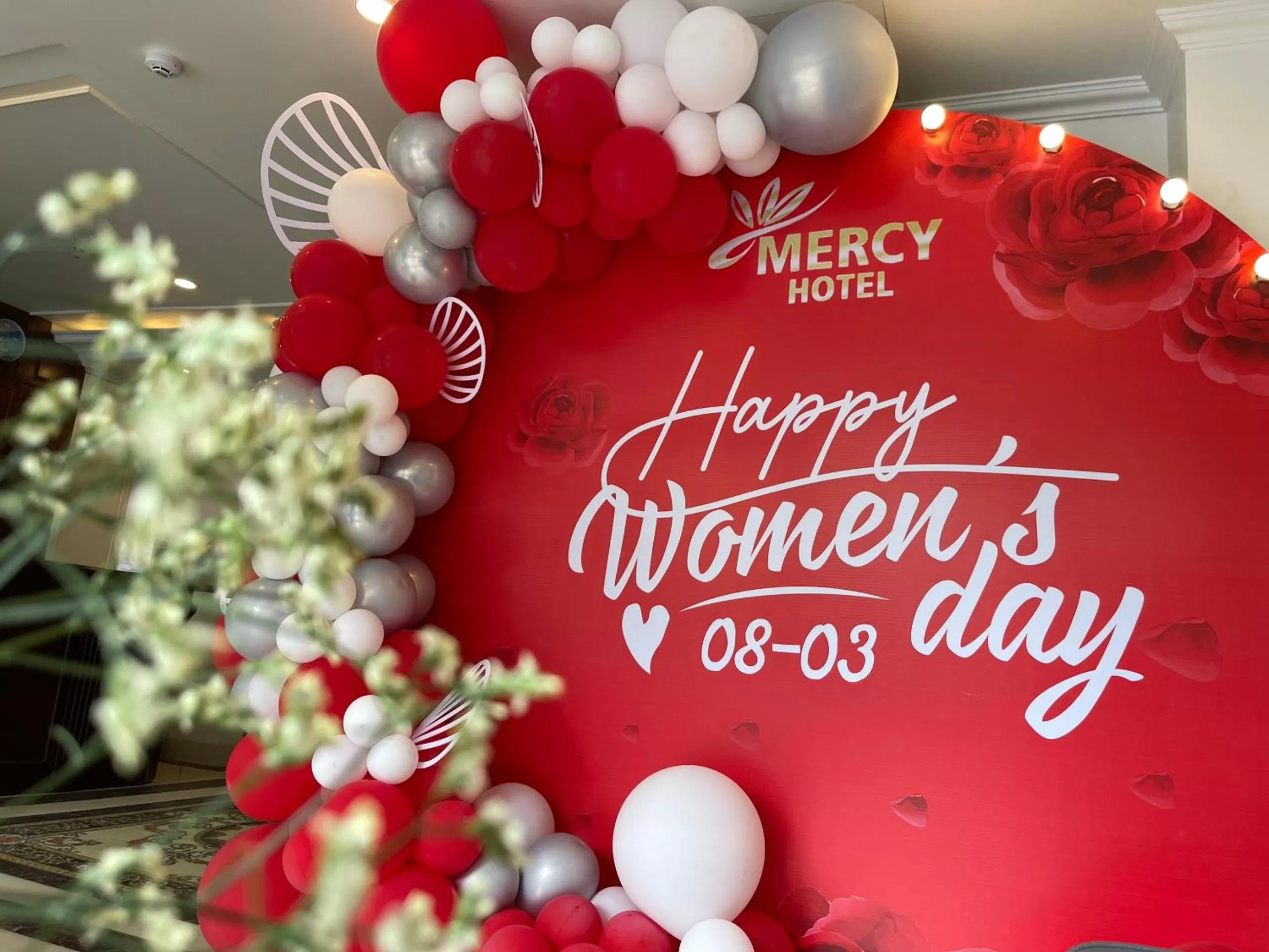 Lobby or reception in Mercy Hotel