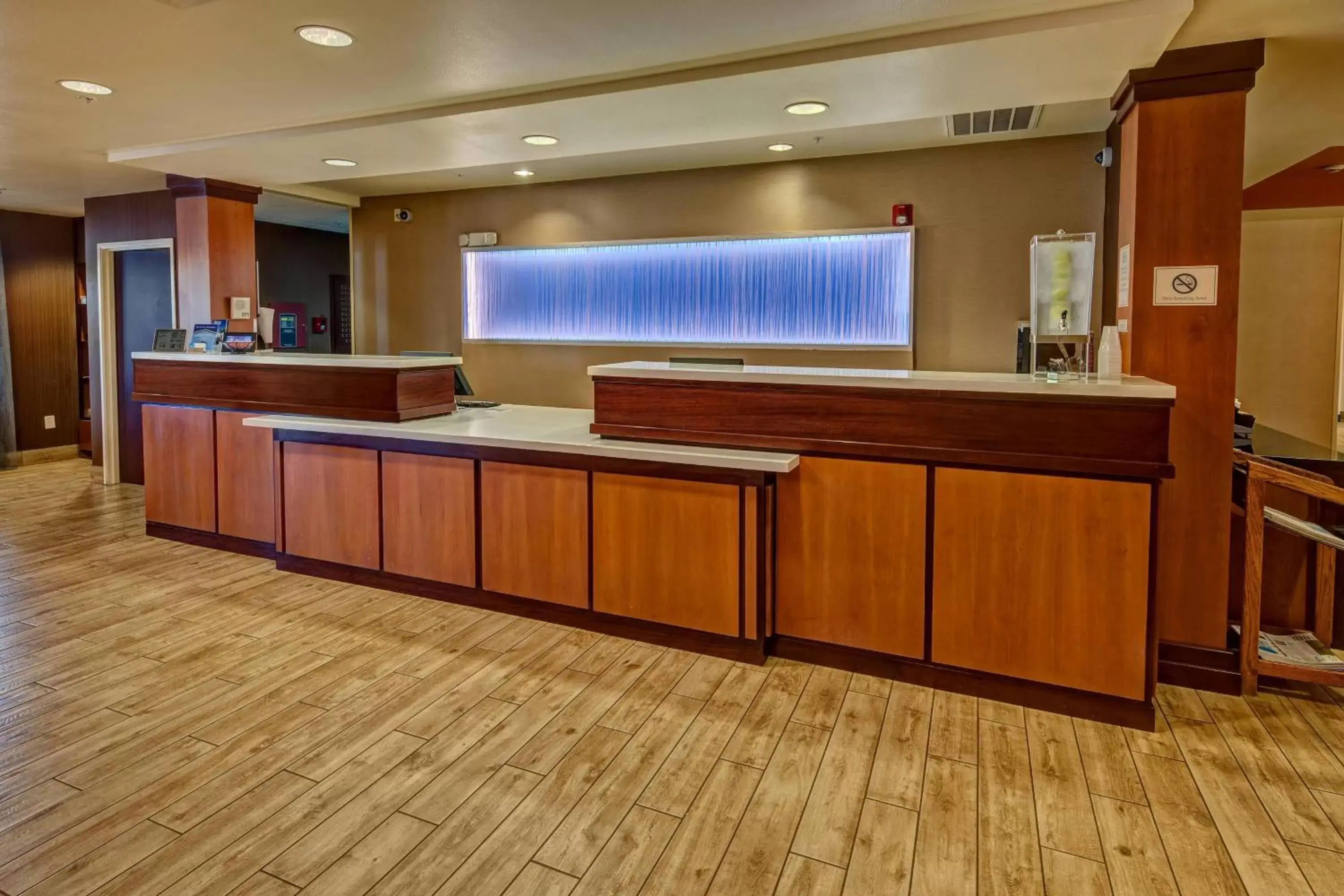 Lobby or reception, Lobby/Reception in Fairfield by Marriott Russellville