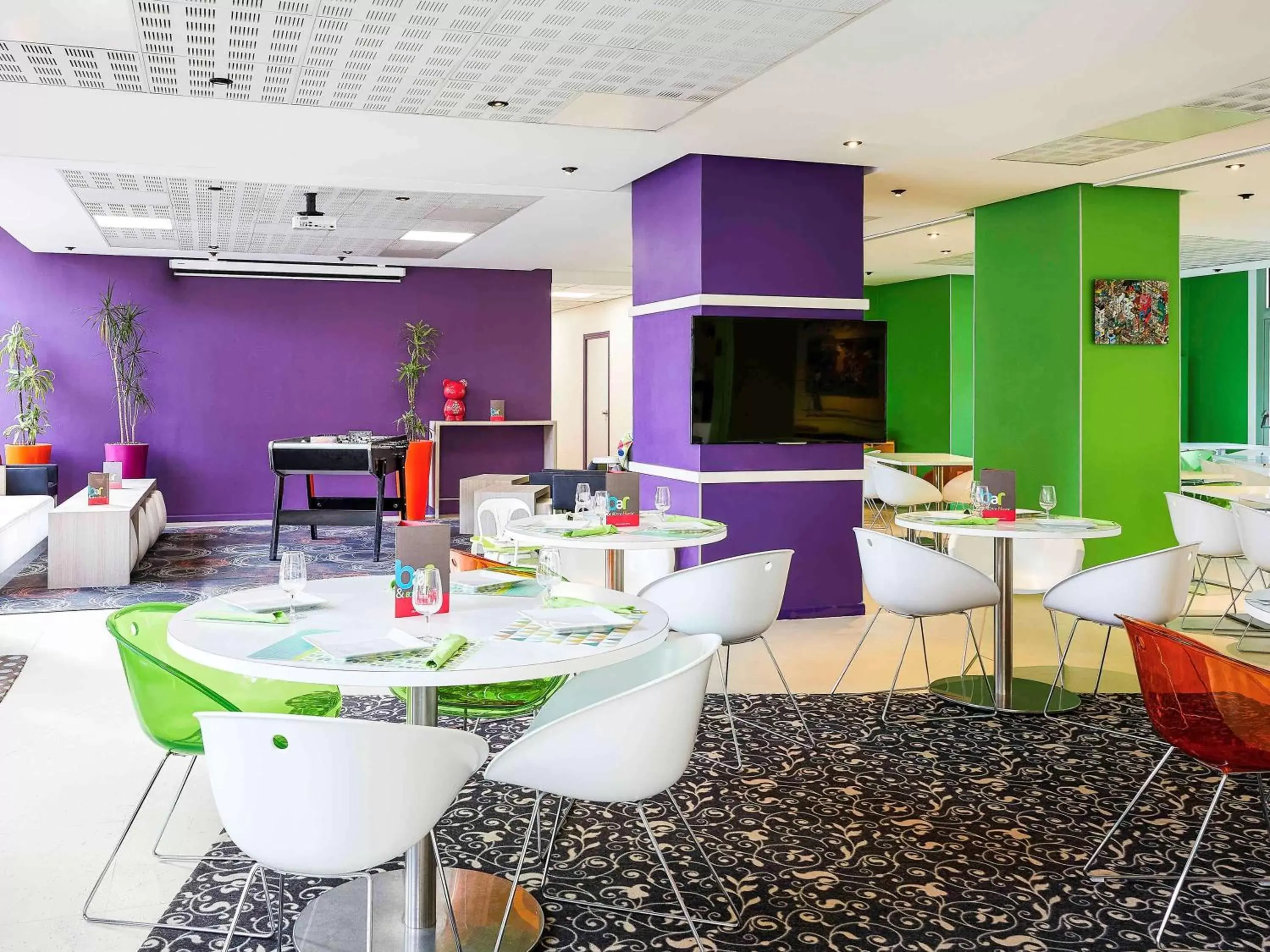 Lounge or bar, Restaurant/Places to Eat in ibis Styles Lille Centre Gare Beffroi