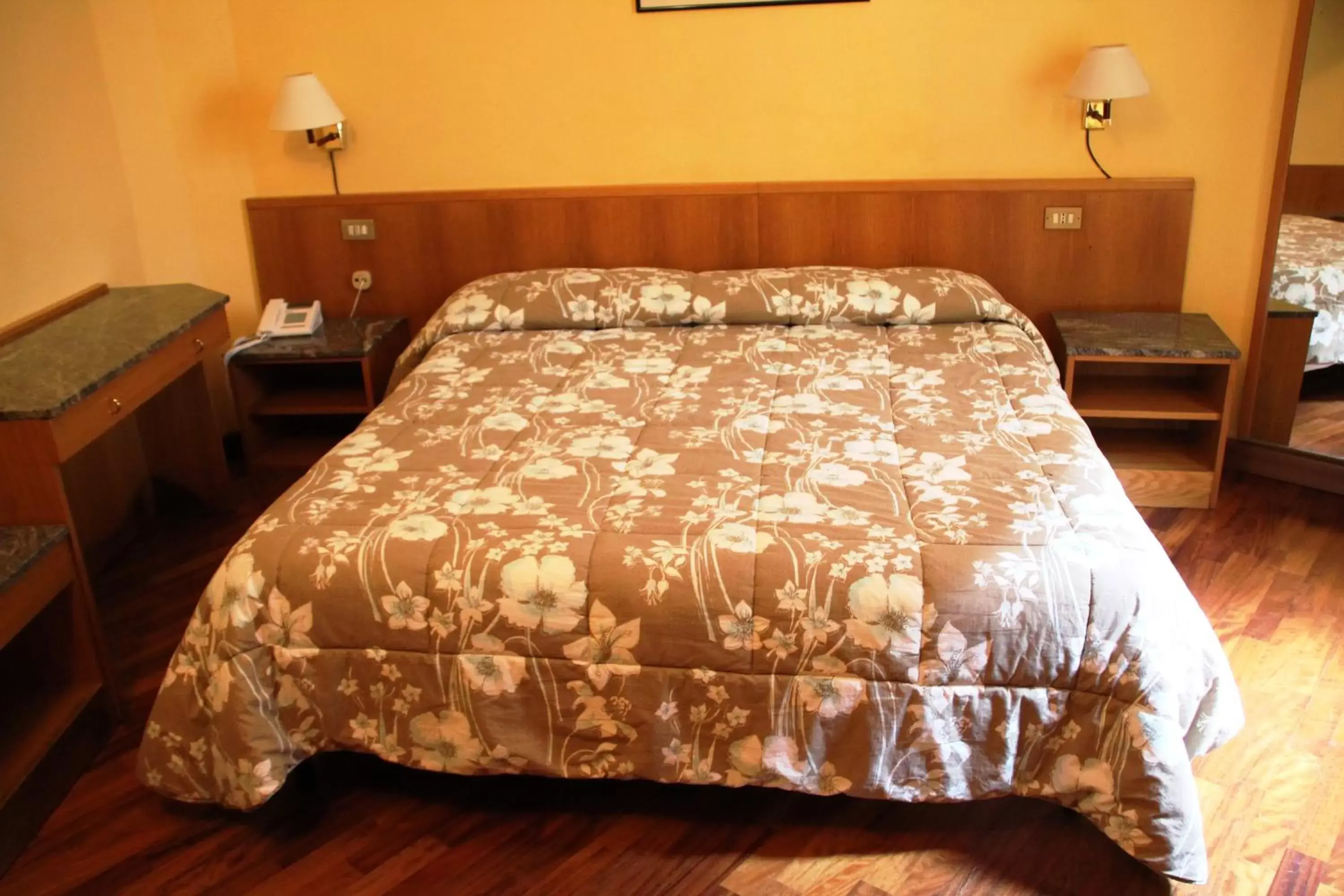 Bed in Hotel Vecchia Milano