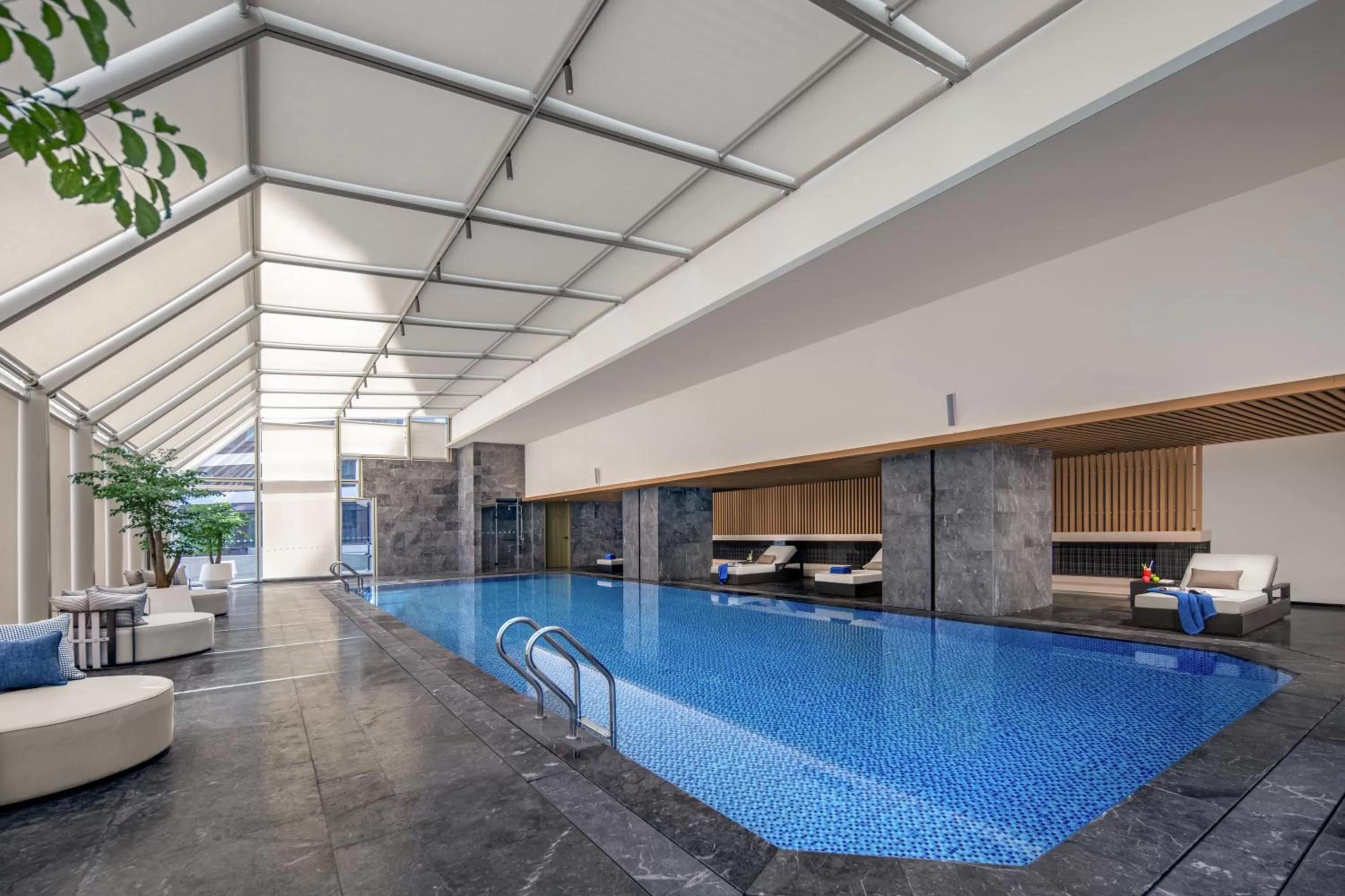 Fitness centre/facilities in Swissotel Beijing Hong Kong Macau Center - 1 min to subway