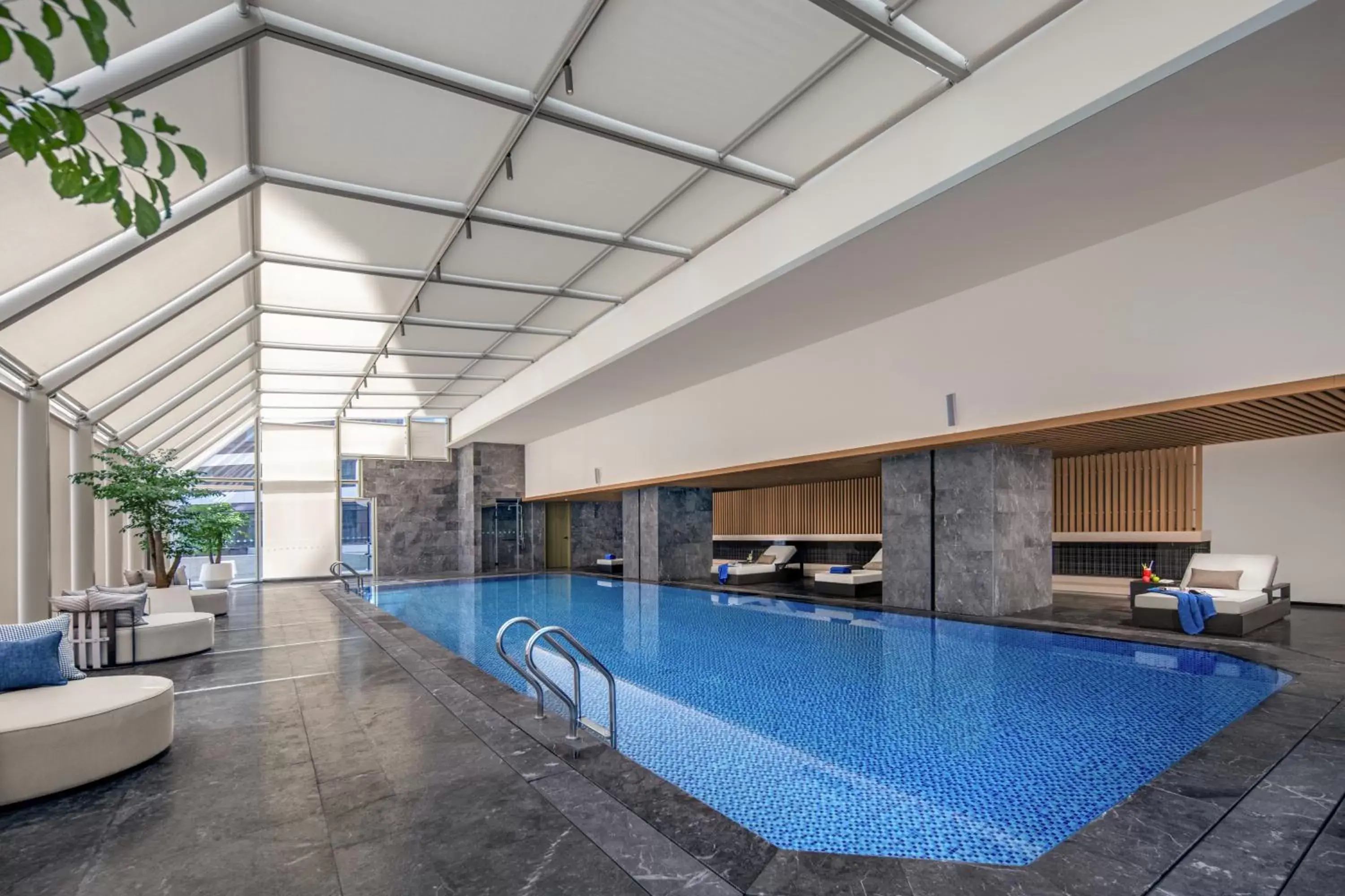 Swimming Pool in Swissotel Beijing Hong Kong Macau Center