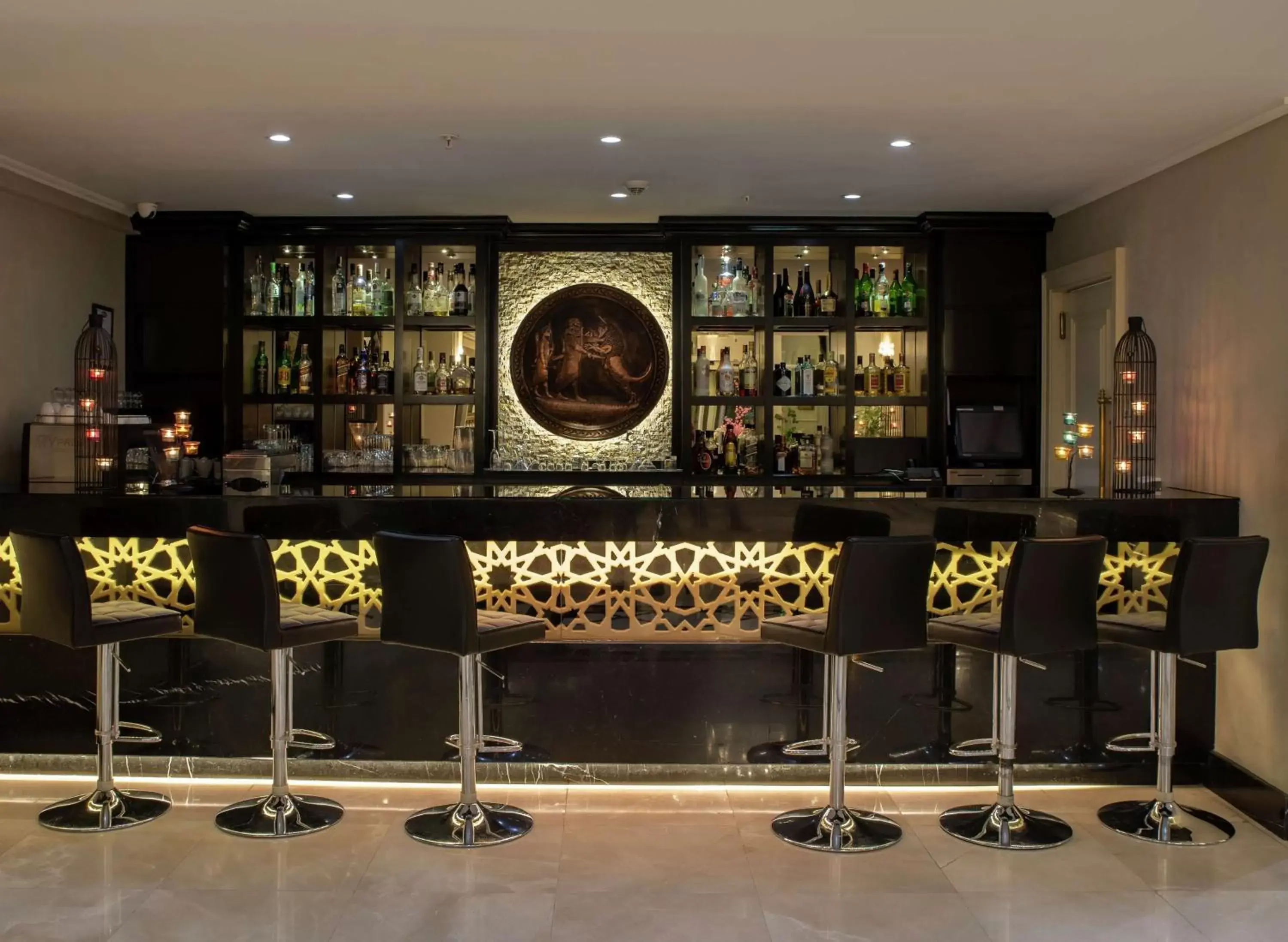 Lounge or bar in DoubleTree By Hilton Gaziantep