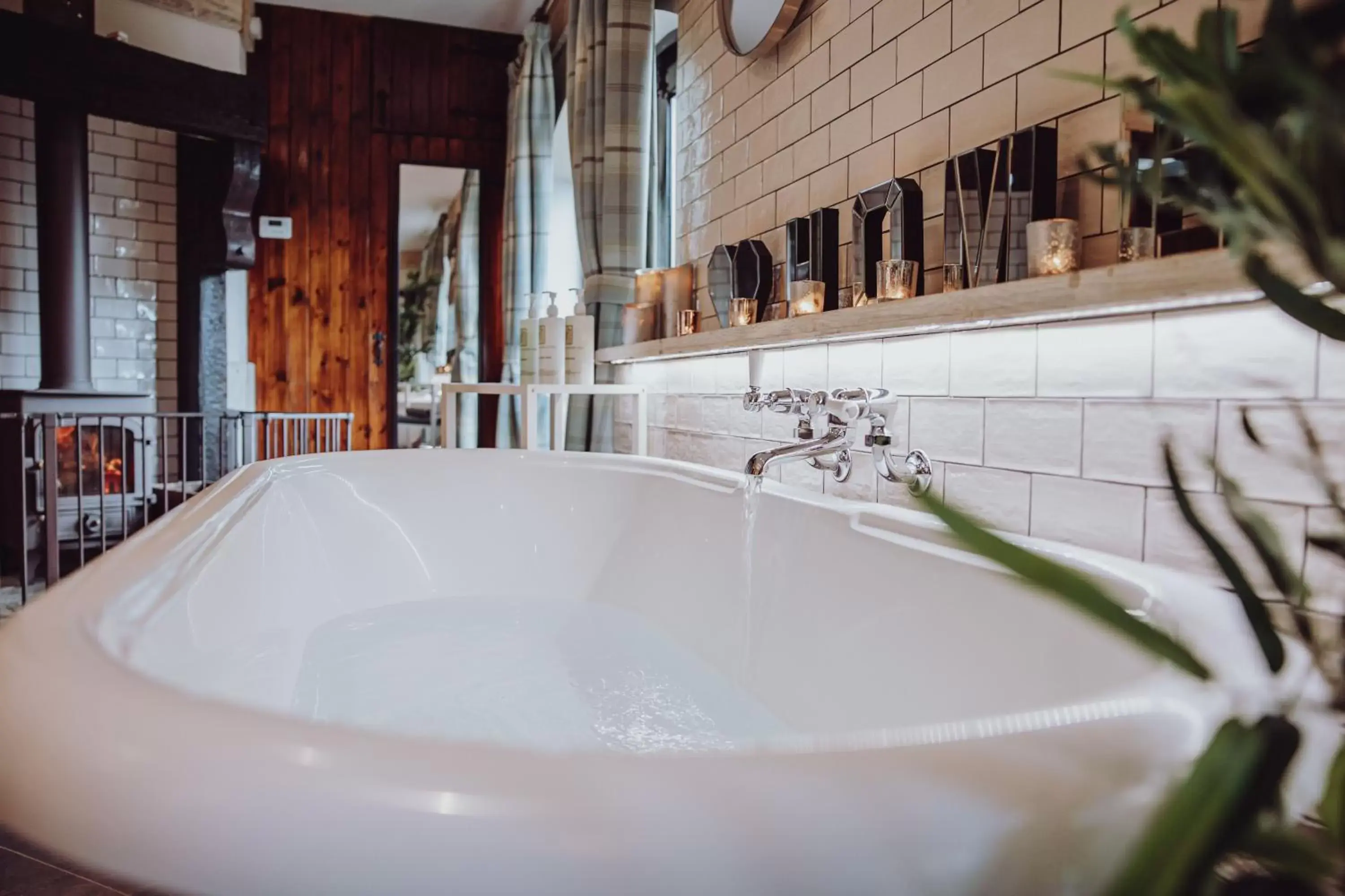 Bathroom in South Causey Inn