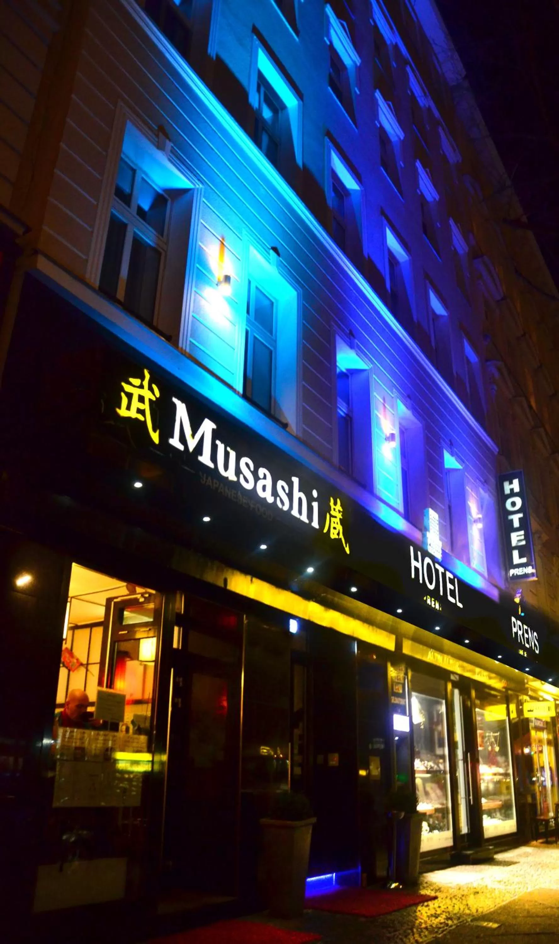 Property building in Hotel Prens Berlin