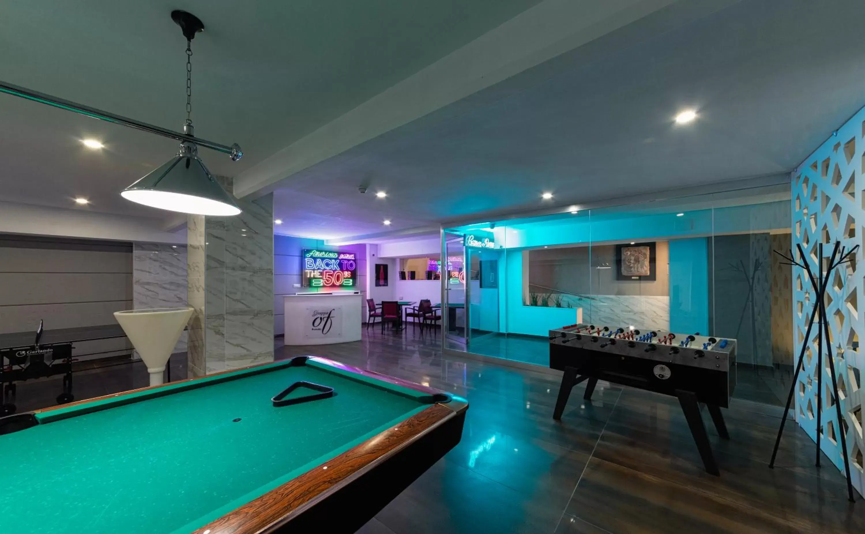 Game Room, Billiards in Hotel del Sole
