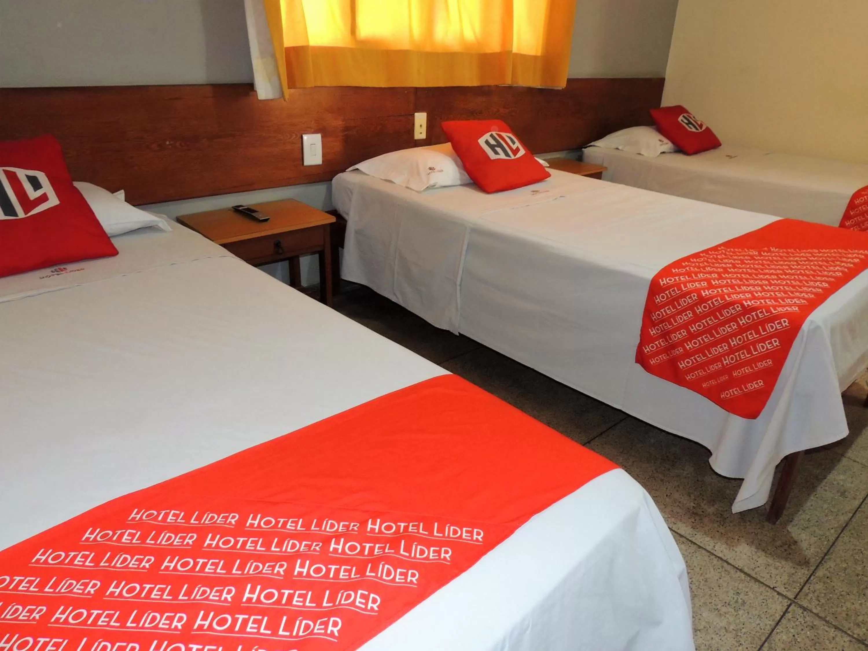 Bedroom, Bed in Hotel Líder