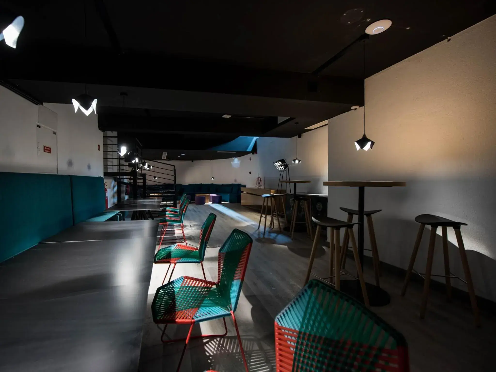 Lounge or bar in room00 Lisboa Hostel Lounge or bar in room00 Lisboa Hostel