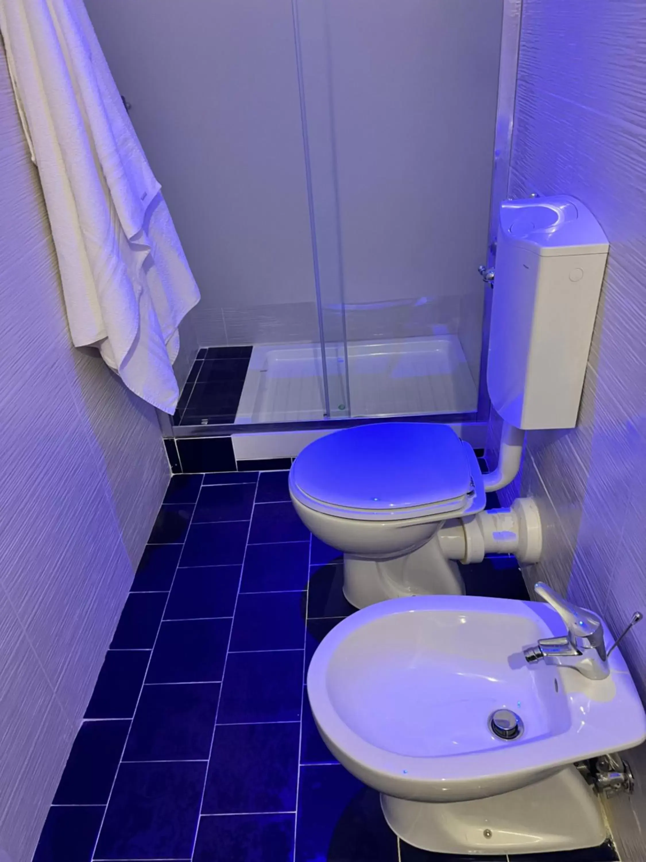 Toilet, Bathroom in Guest House Biondi