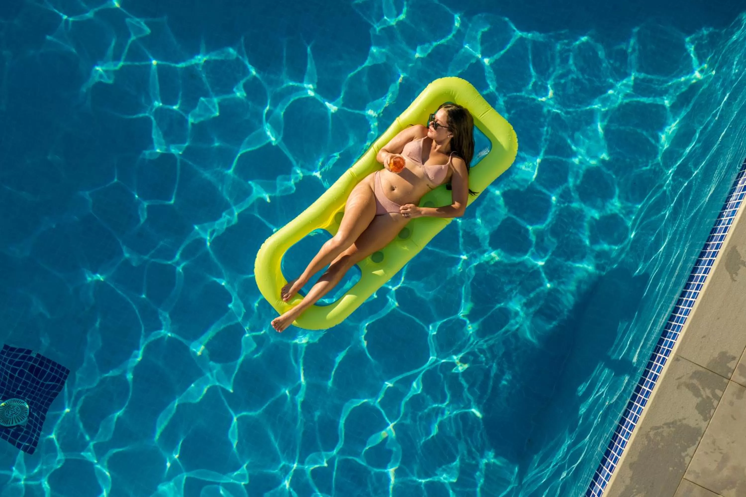 Swimming pool in Camelina Suites