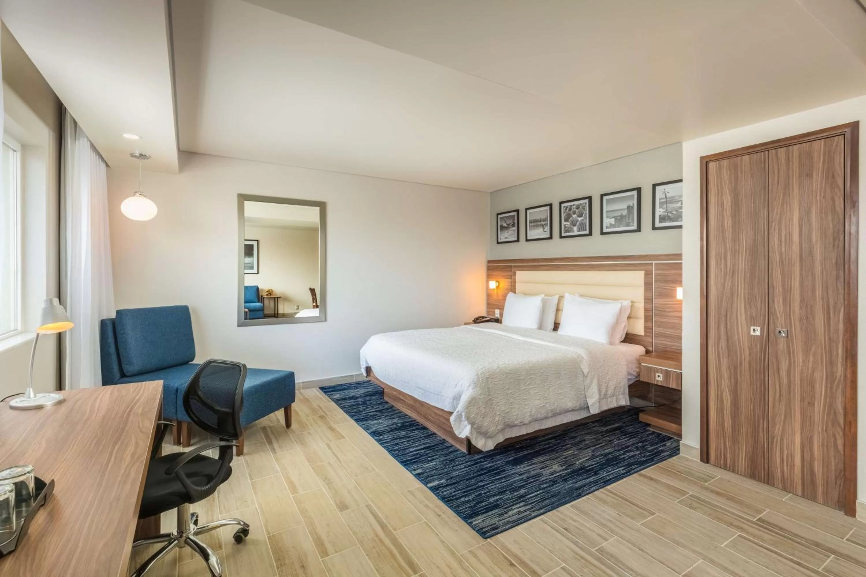 Bed in Hampton Inn By Hilton Tijuana