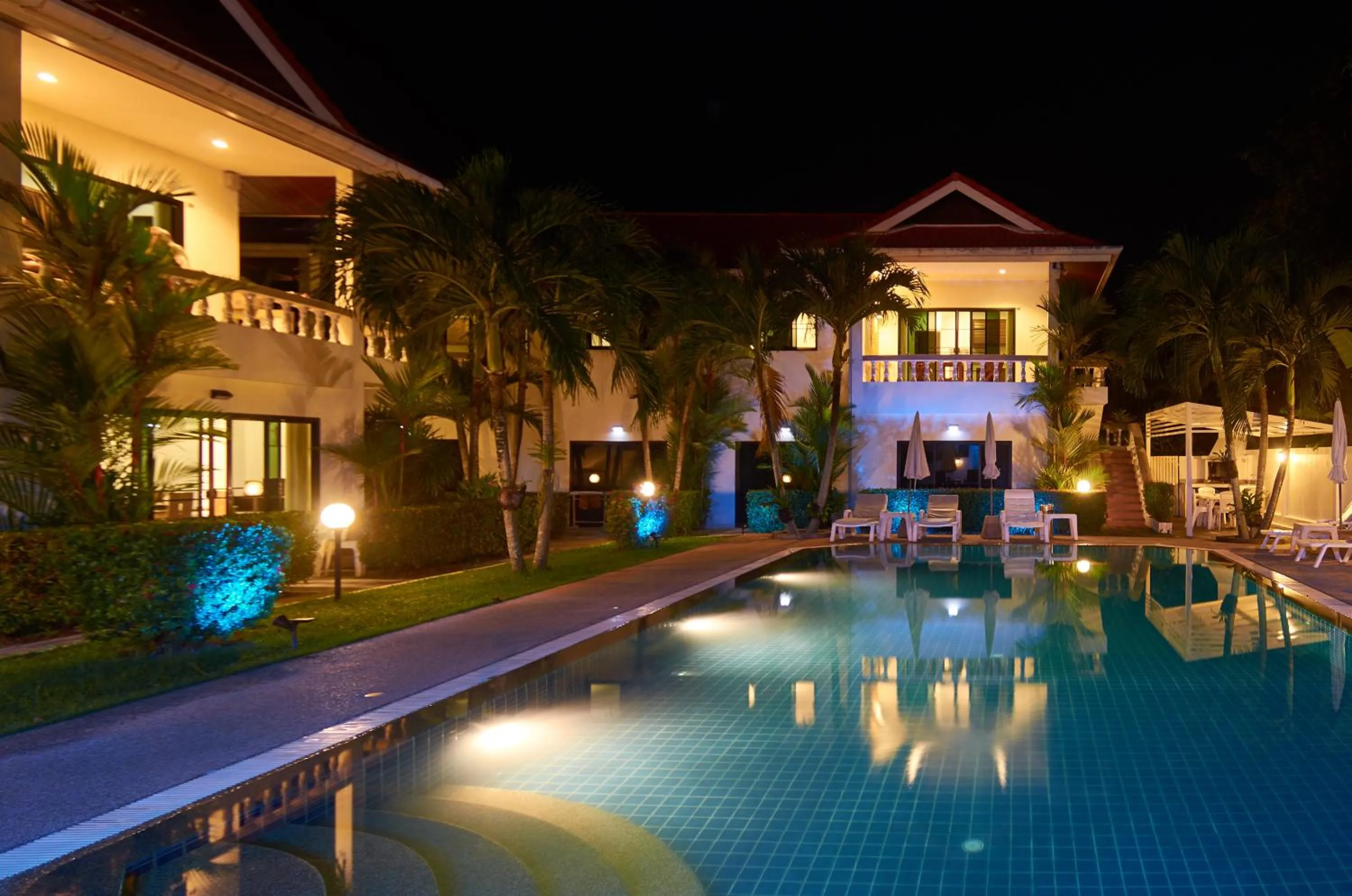 Night in Phuket Riviera Villas Hotel