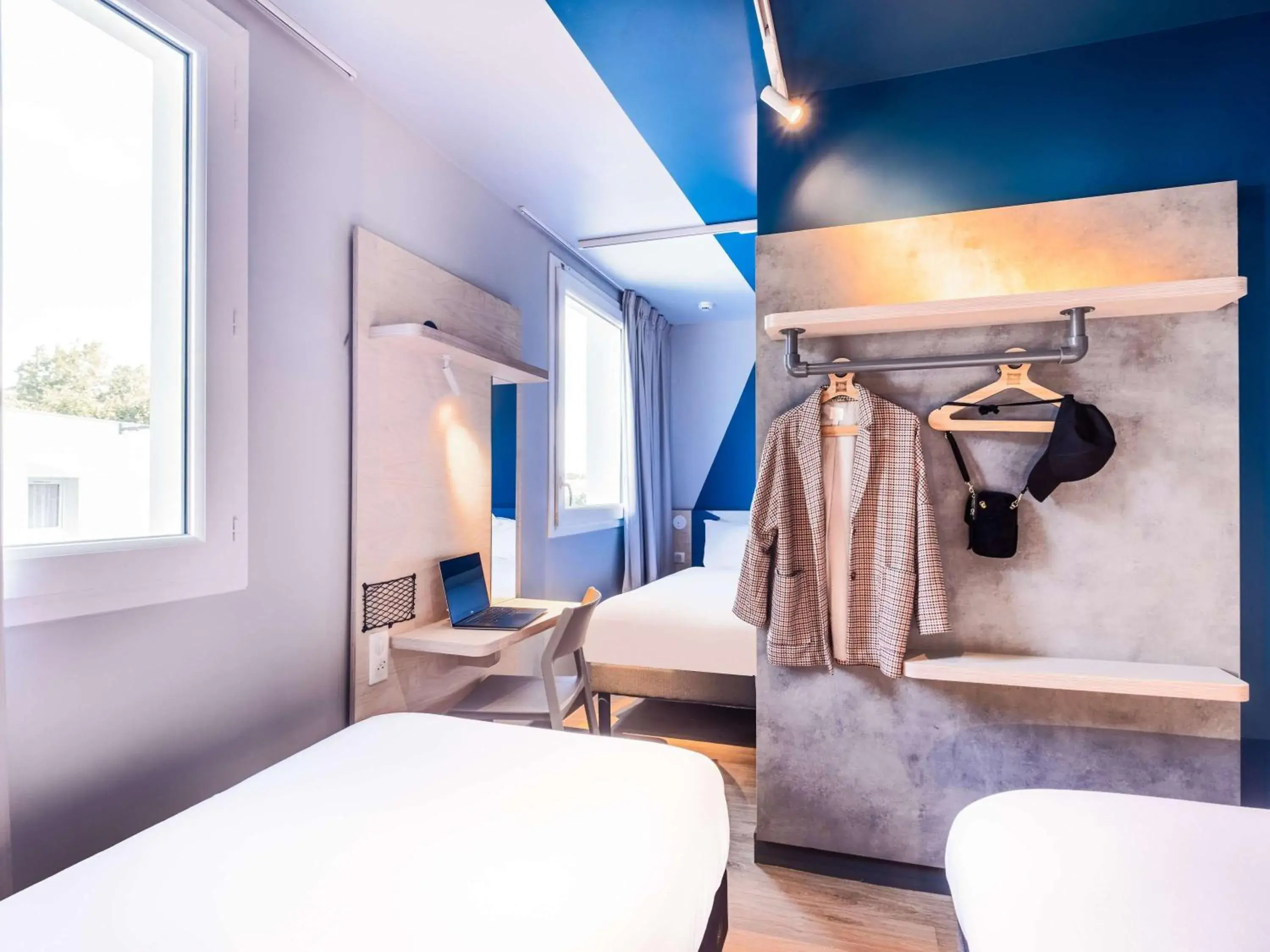 Bedroom, Bed in ibis budget Nantes Nord Treillières Bedroom, Bed in ibis budget Nantes Nord Treillières