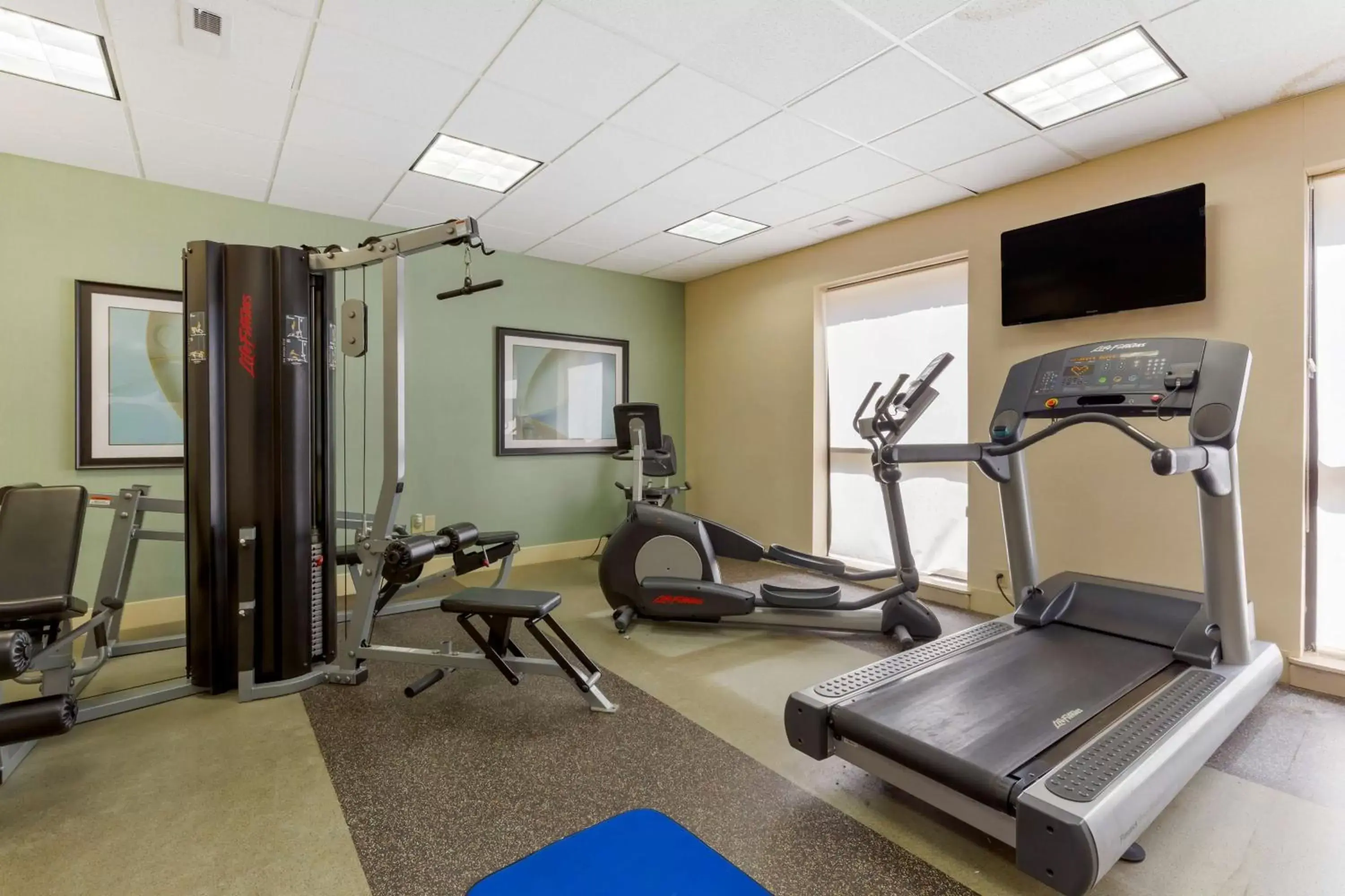 Spa and wellness centre/facilities, Fitness Center/Facilities in Best Western Plus Cary - NC State