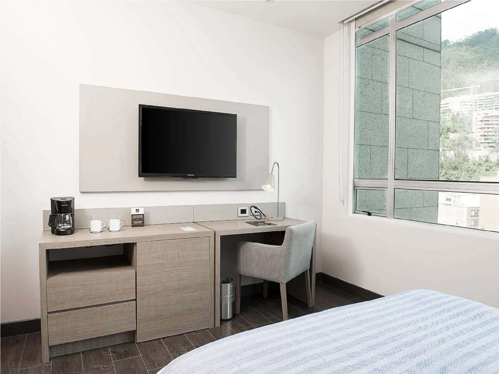 Bedroom, Bed in Hotel bh Usaquén