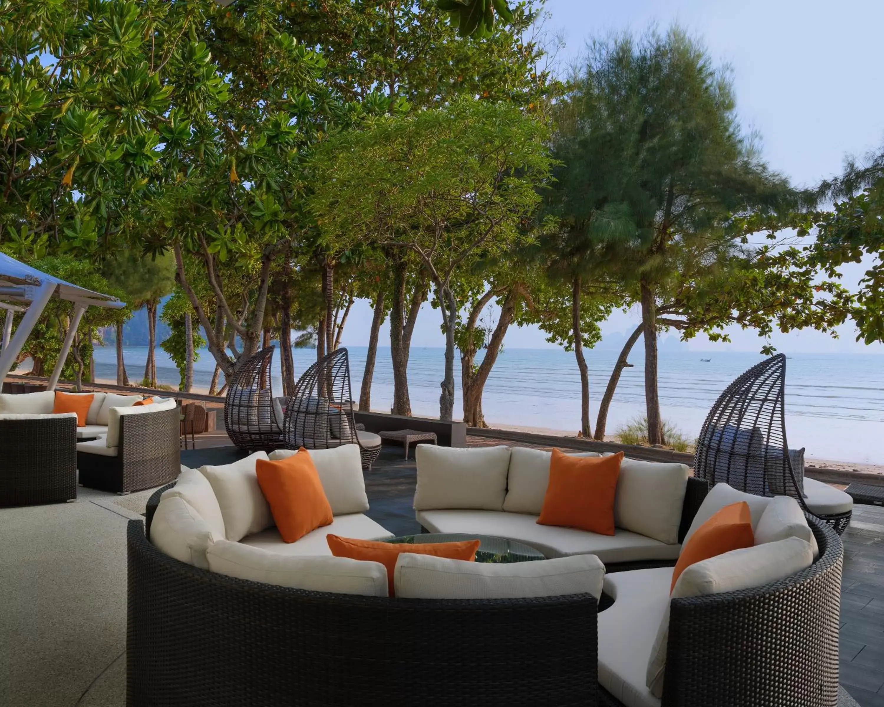 Restaurant/places to eat in Aonang Villa Resort I Beach Front Restaurant/places to eat in Aonang Villa Resort I Beach Front