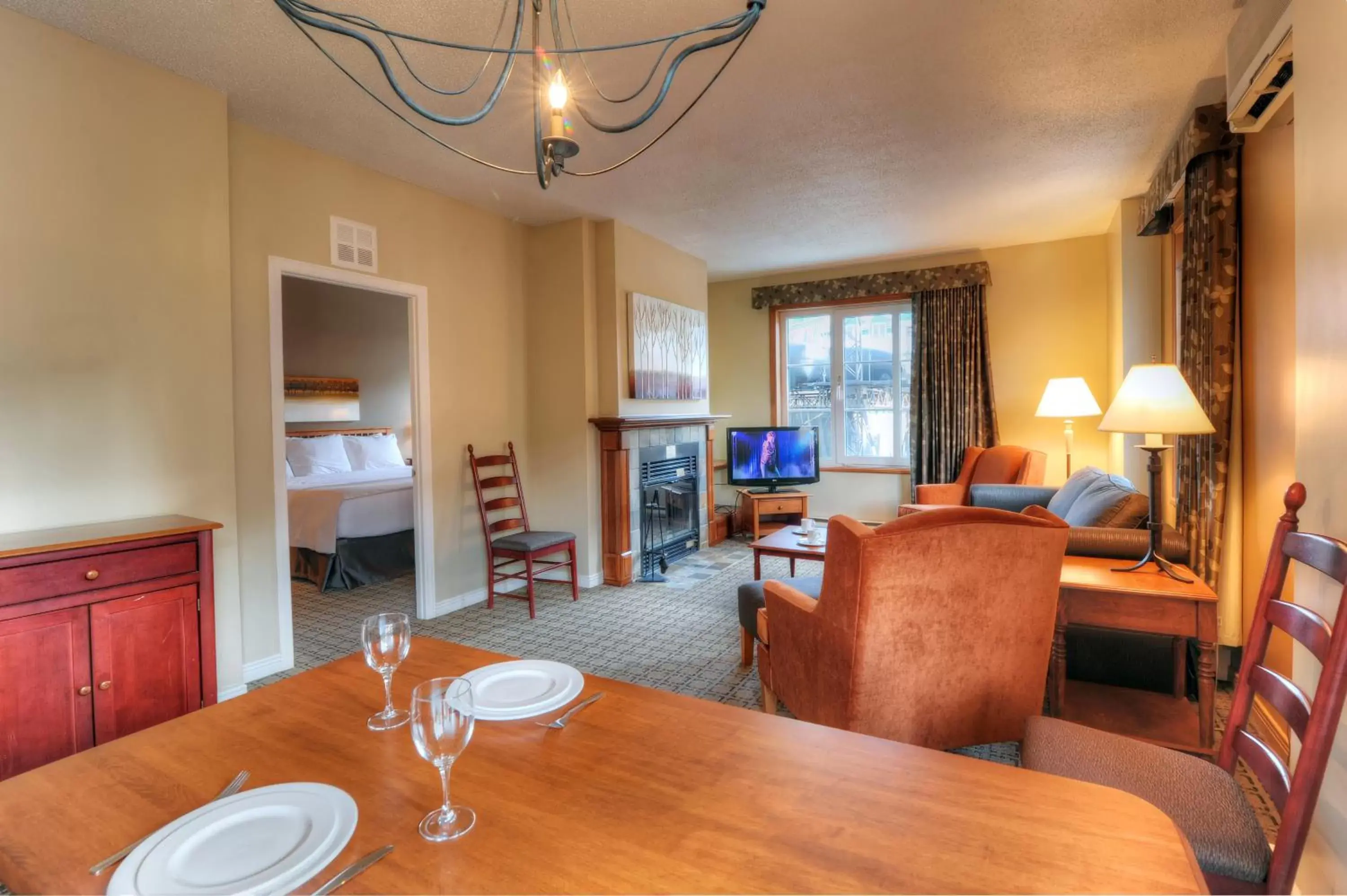 Bed, Seating Area in Place Saint Bernard Mont Tremblant Bed, Seating Area in Place Saint Bernard Mont Tremblant