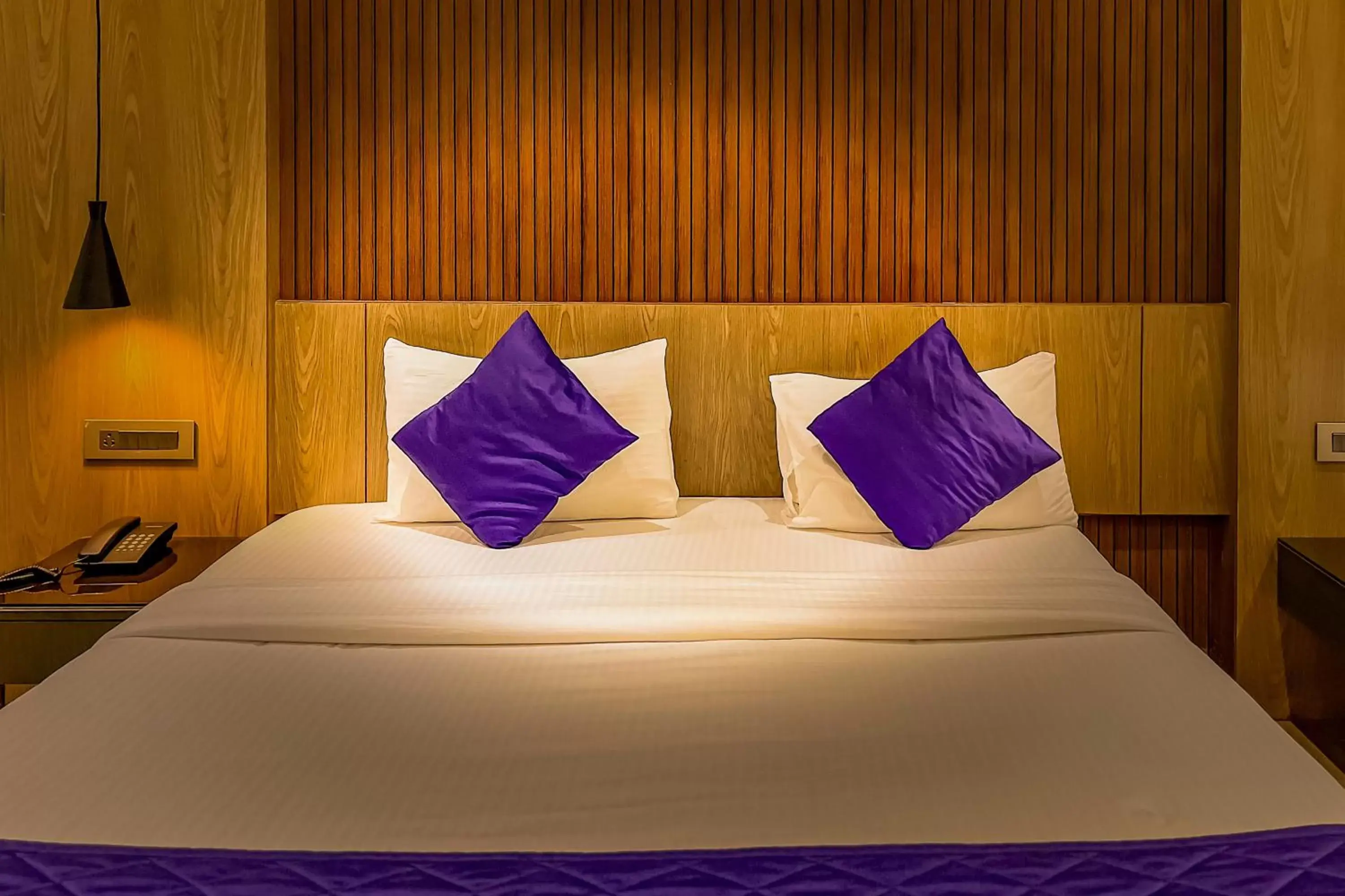 Bedroom, Bed in Symphony Inn Bedroom, Bed in Symphony Inn