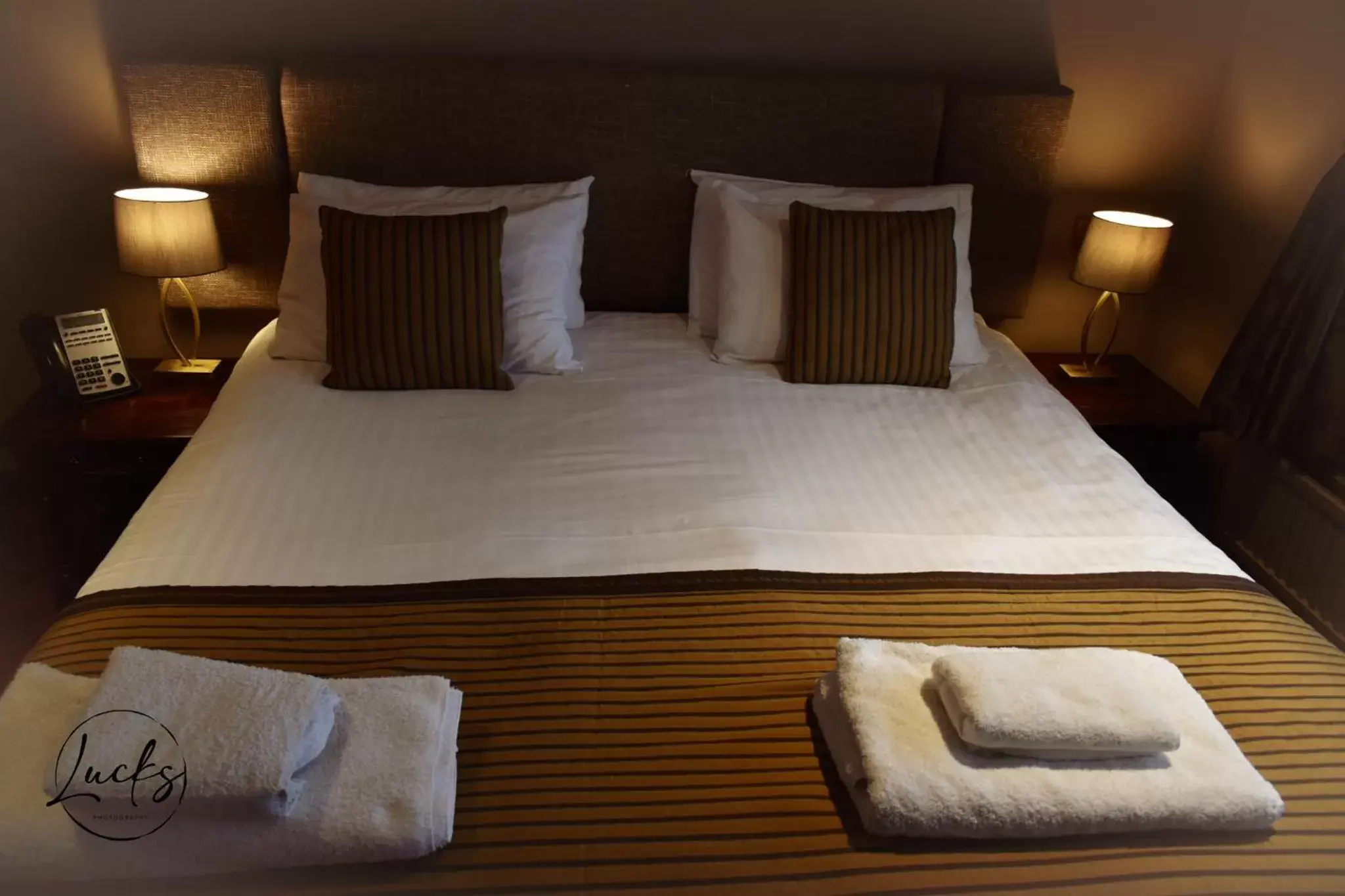 Bed in Pennine Manor Hotel