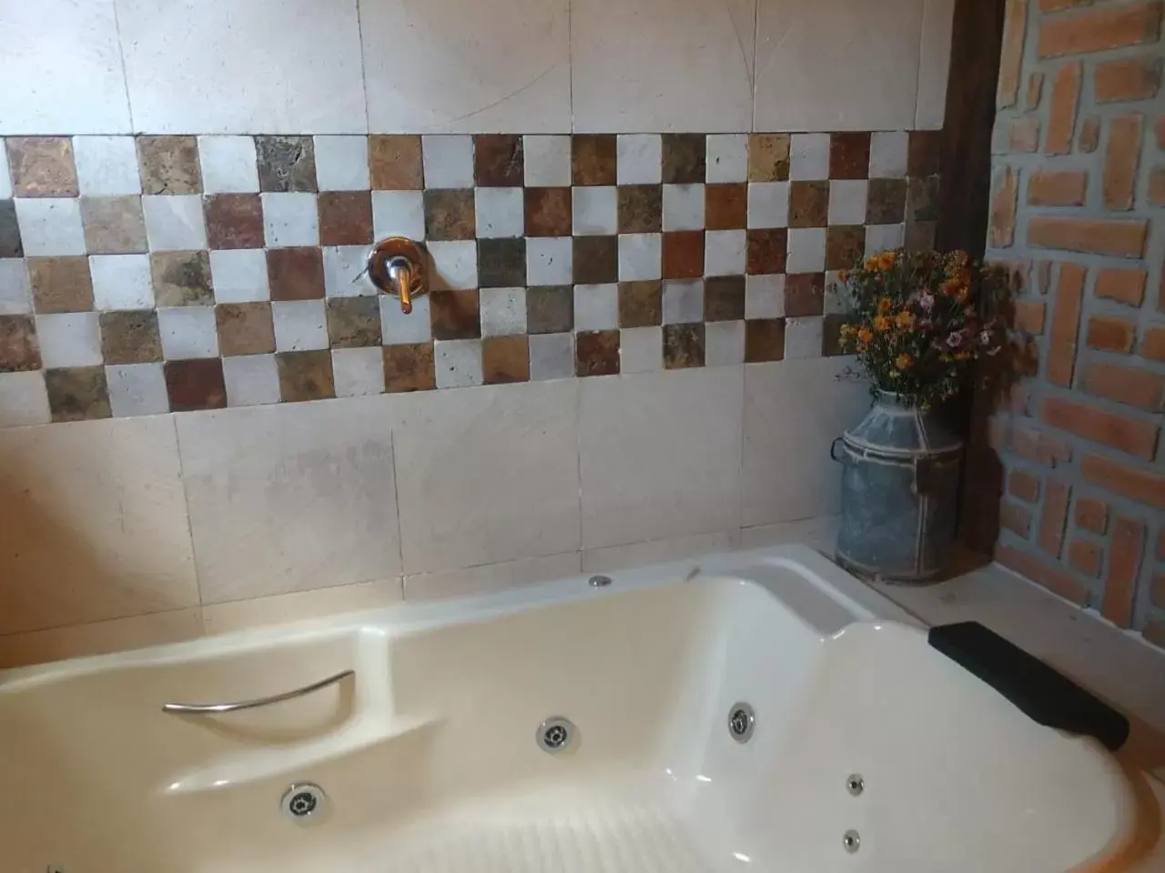 Decorative detail, Bathroom in Hotel Boutique Rincon Sagrado