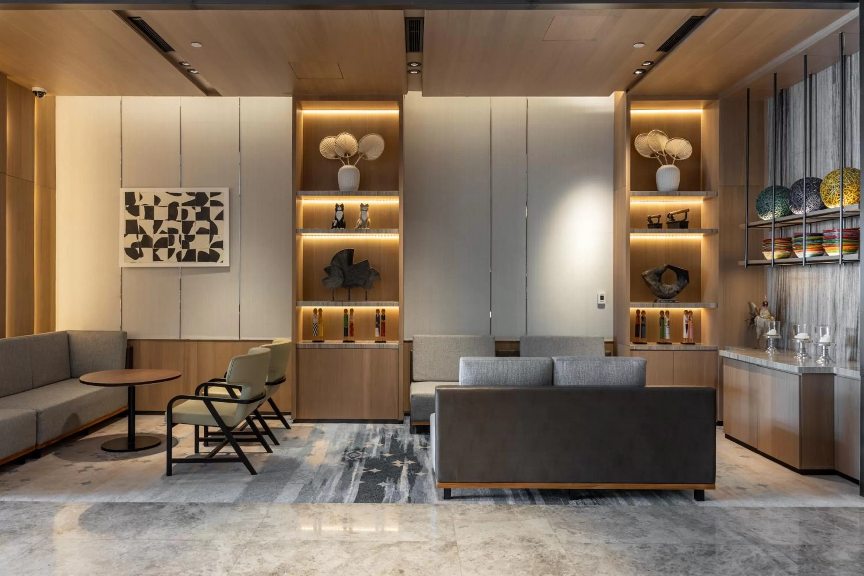 Lounge or bar in Courtyard by Marriott Colombo