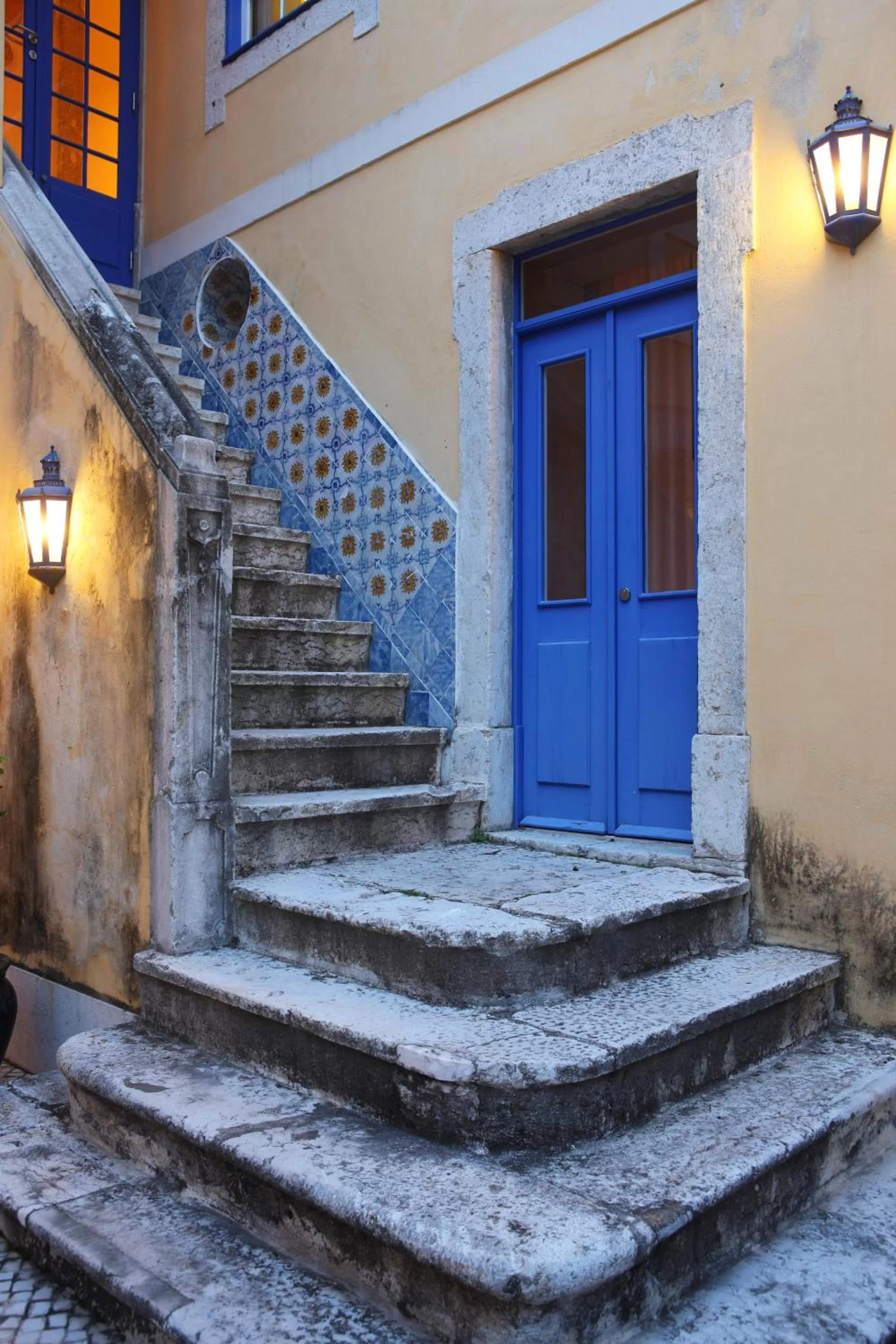 Patio in Solar do Castelo - Lisbon Heritage Collection - Alfama