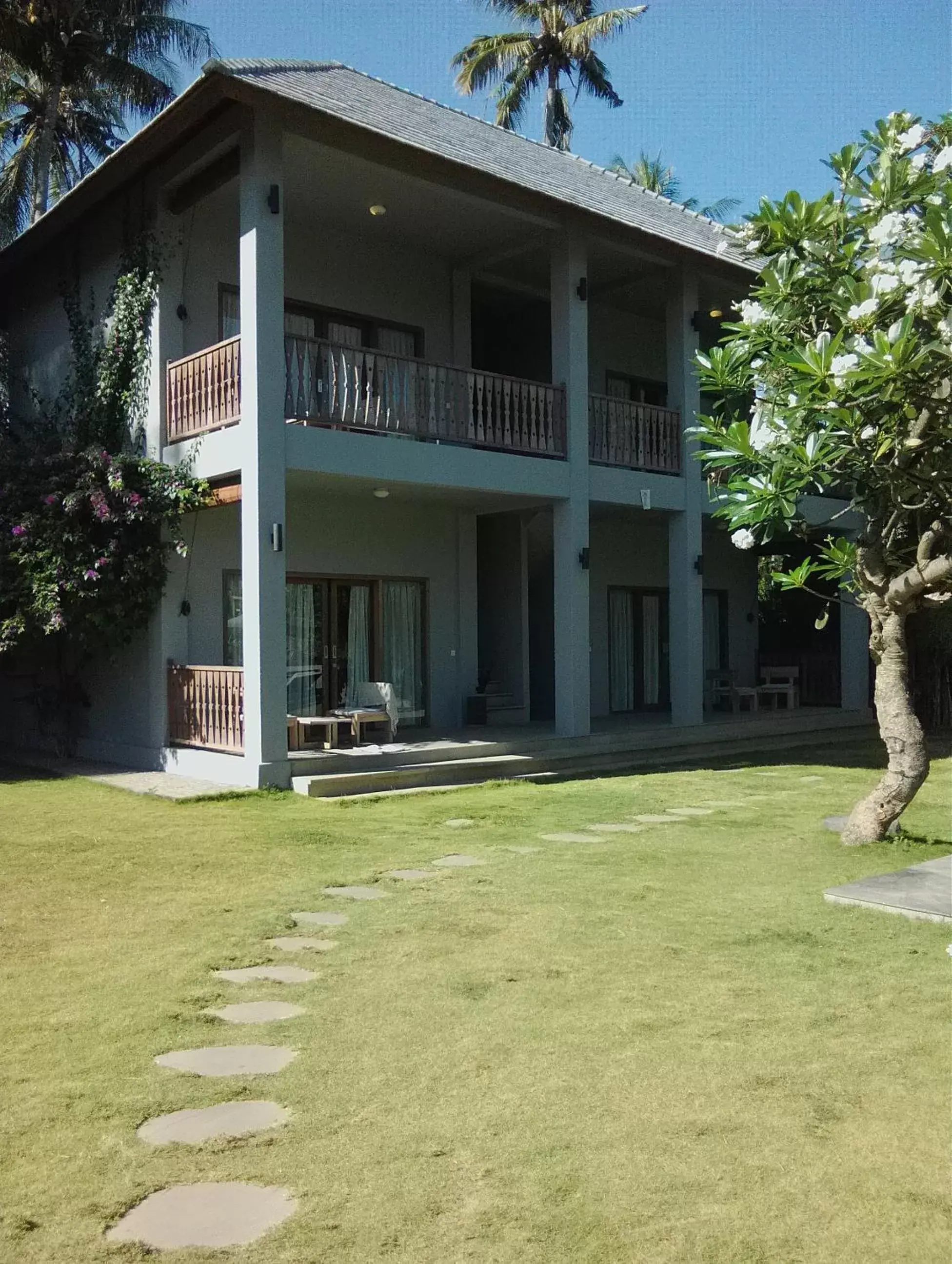 Patio, Property Building in Ju'Blu Hotel