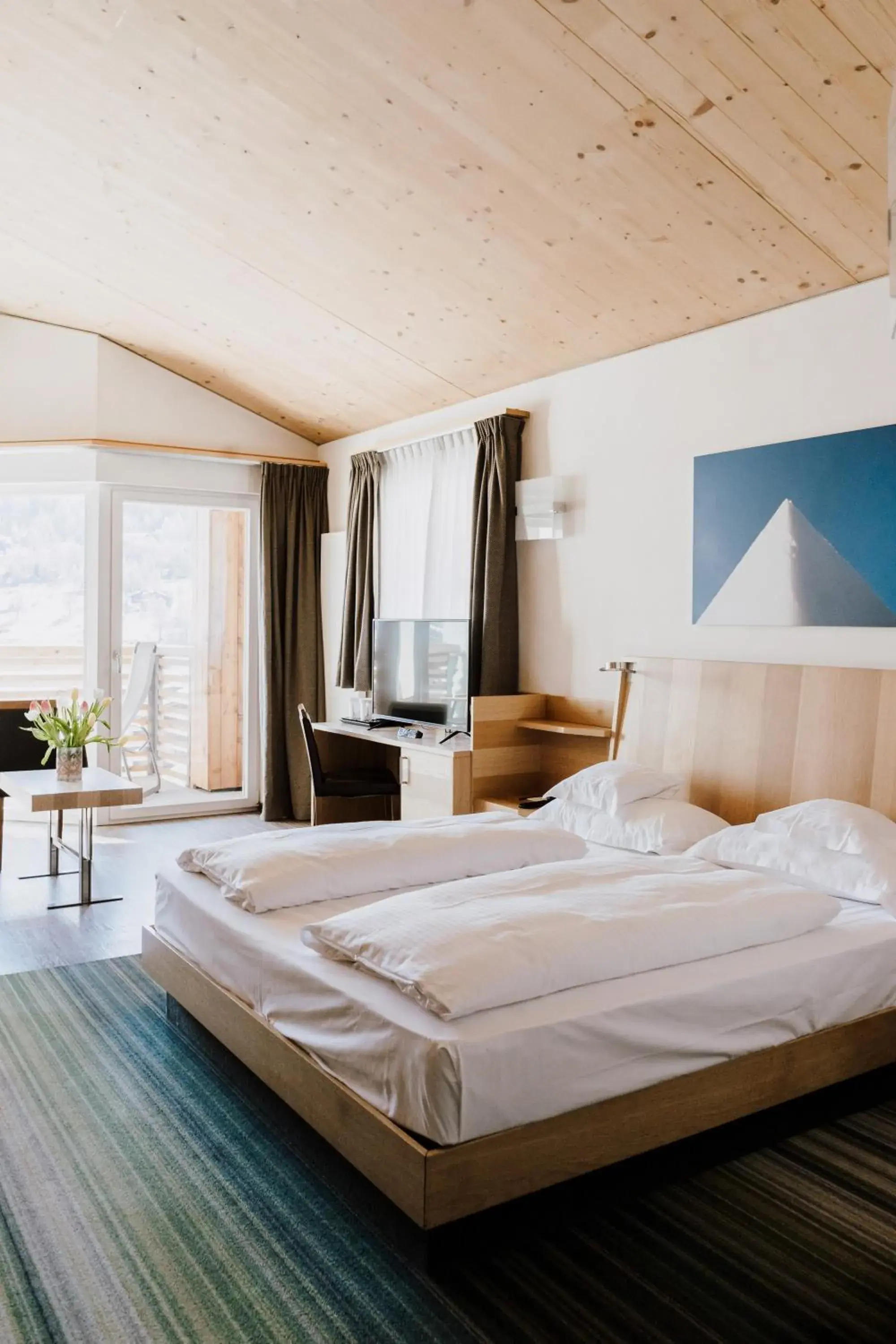 Bed in Hotel Lac Salin Spa & Mountain Resort