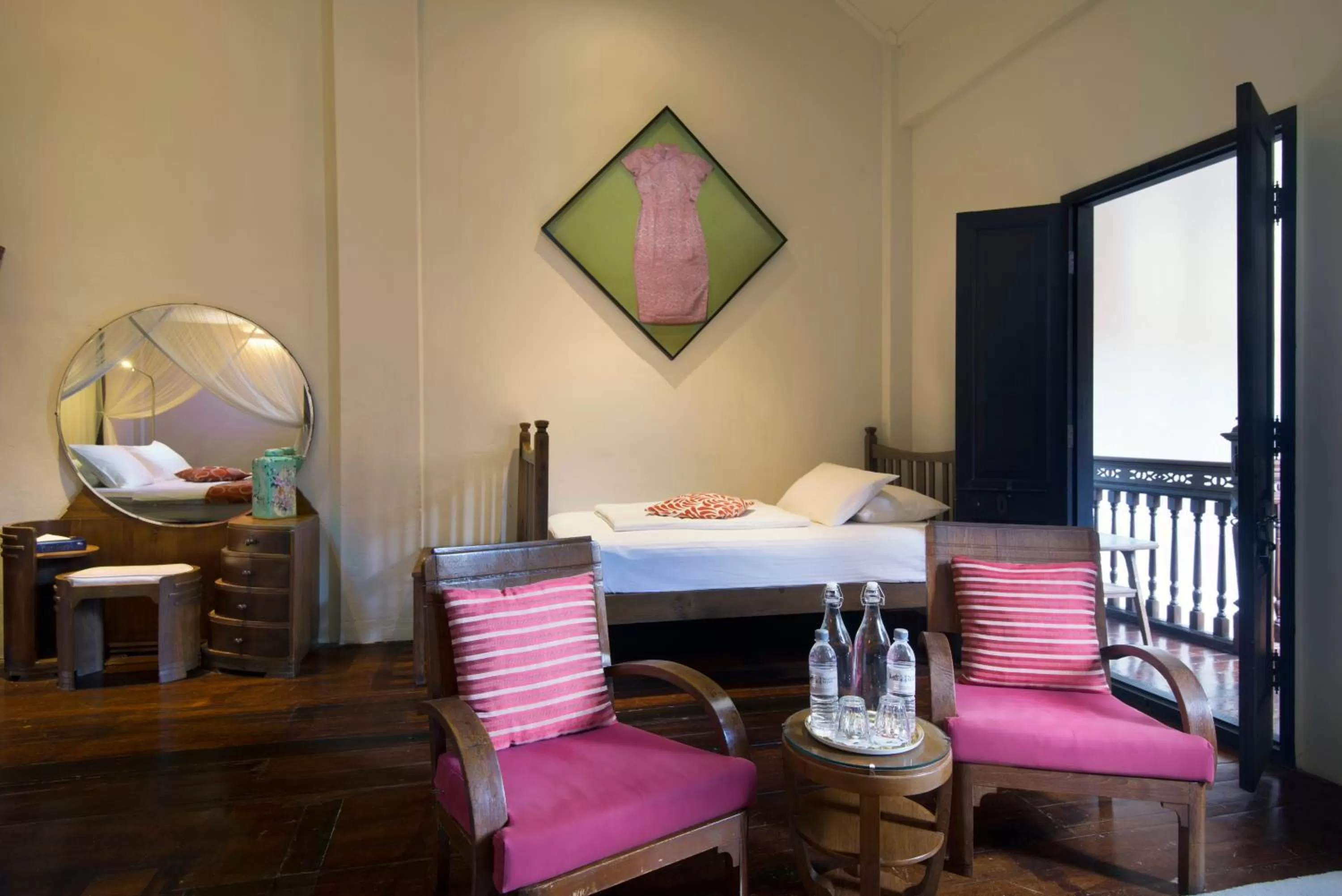 TV and multimedia, Bed in Noordin Mews