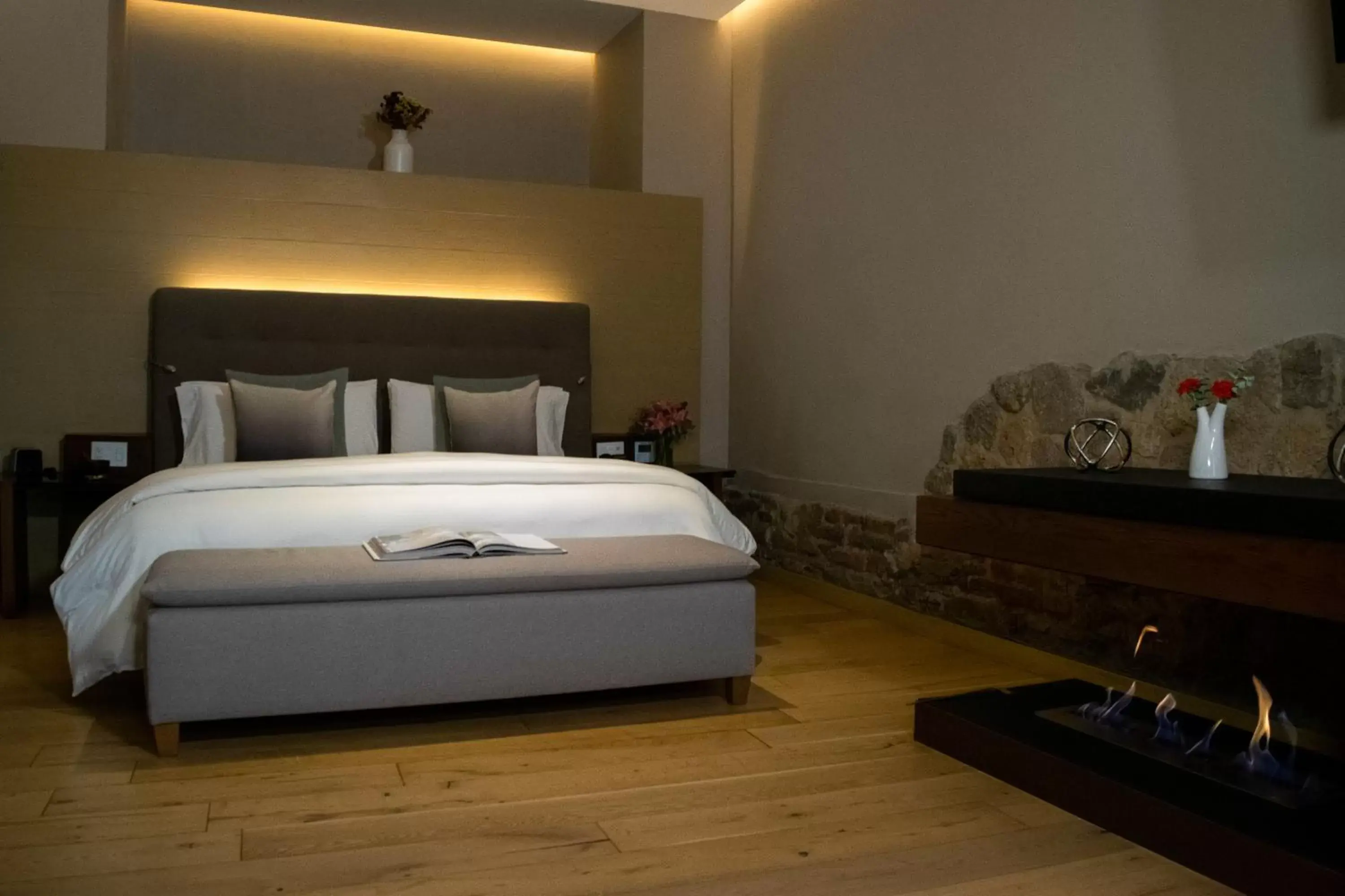 Bed in Cartesiano Boutique & Wellness Hotel