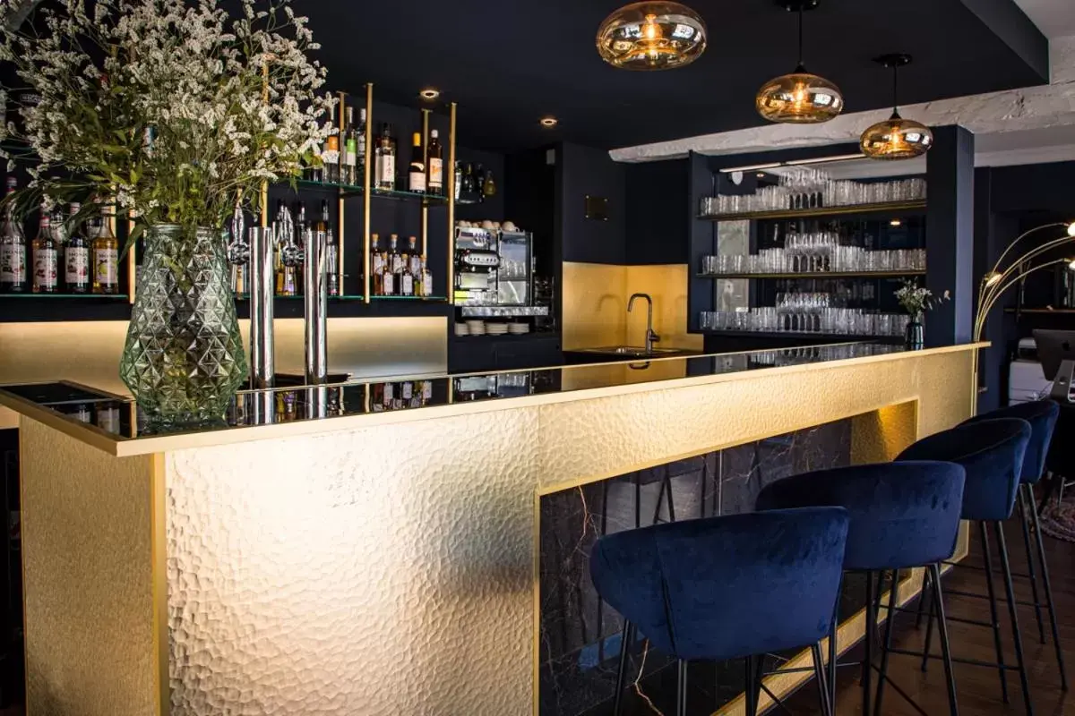 Lounge/Bar in Hôtel - Restaurant Le Globe