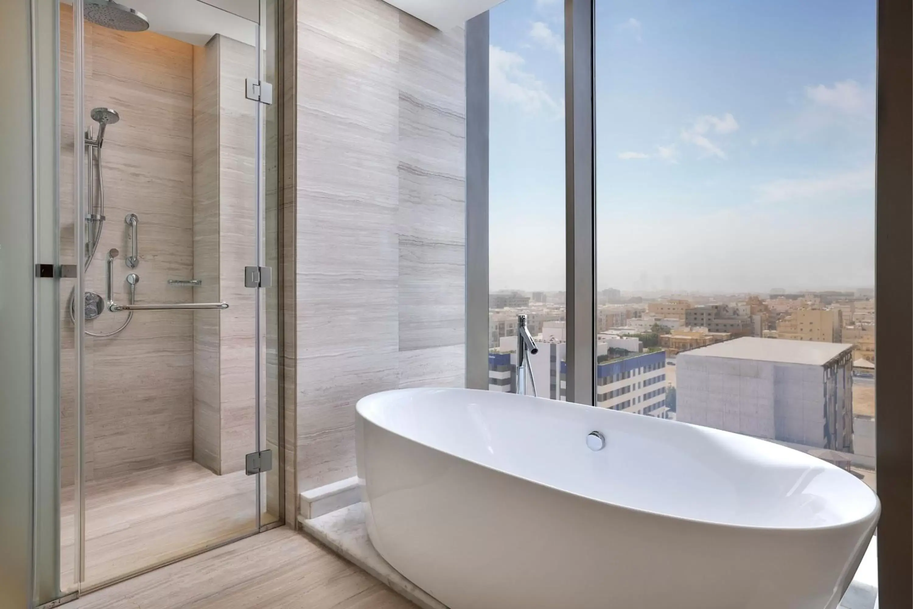 Bathroom in Jeddah Marriott Hotel Madinah Road