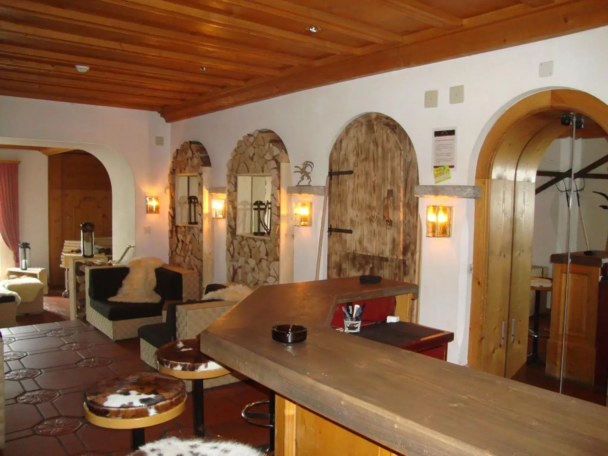 Lounge or bar, Restaurant/Places to Eat in Hotel des Alpes