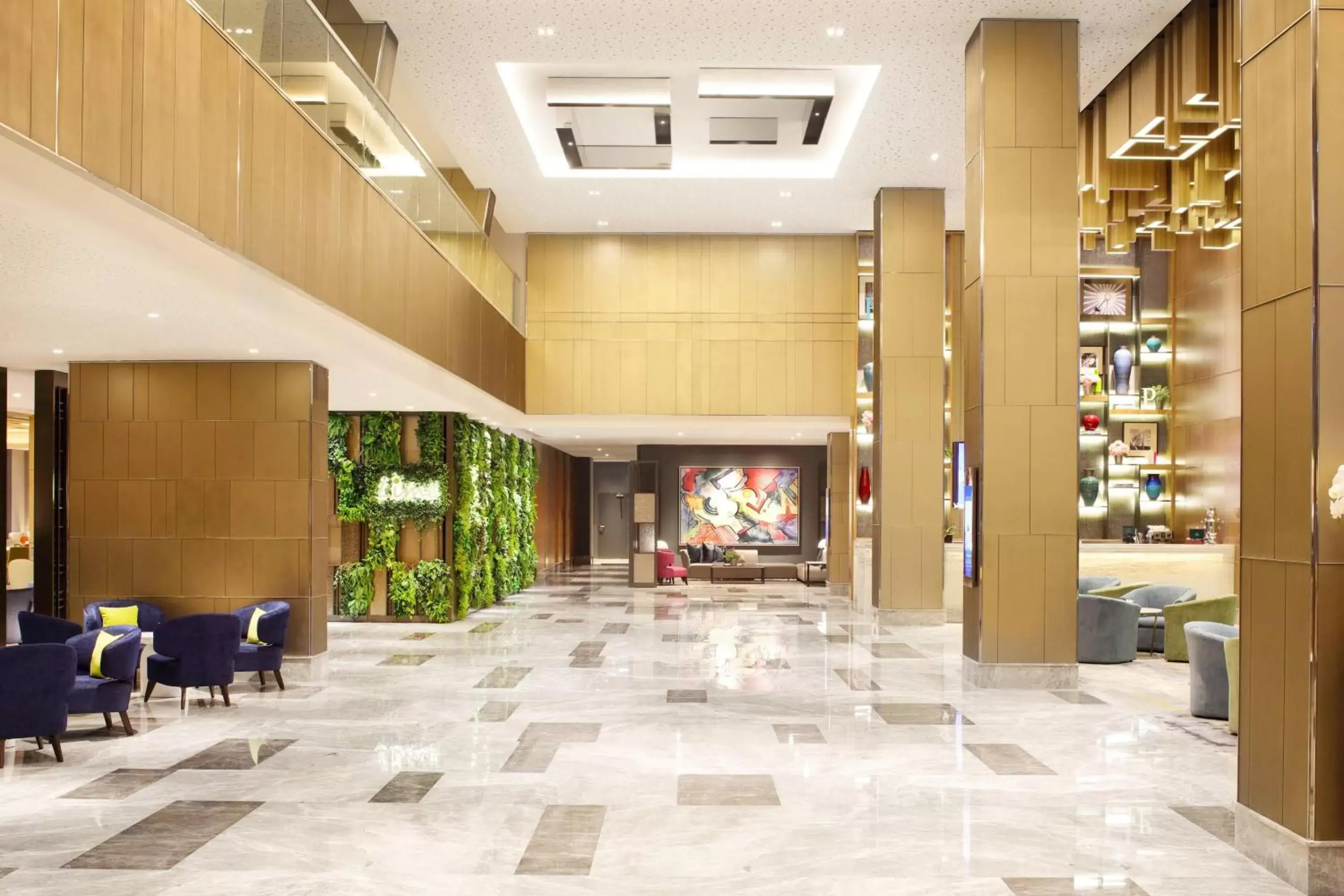 Lobby or reception, Lobby/Reception in Four Points by Sheraton Surabaya, Tunjungan Plaza