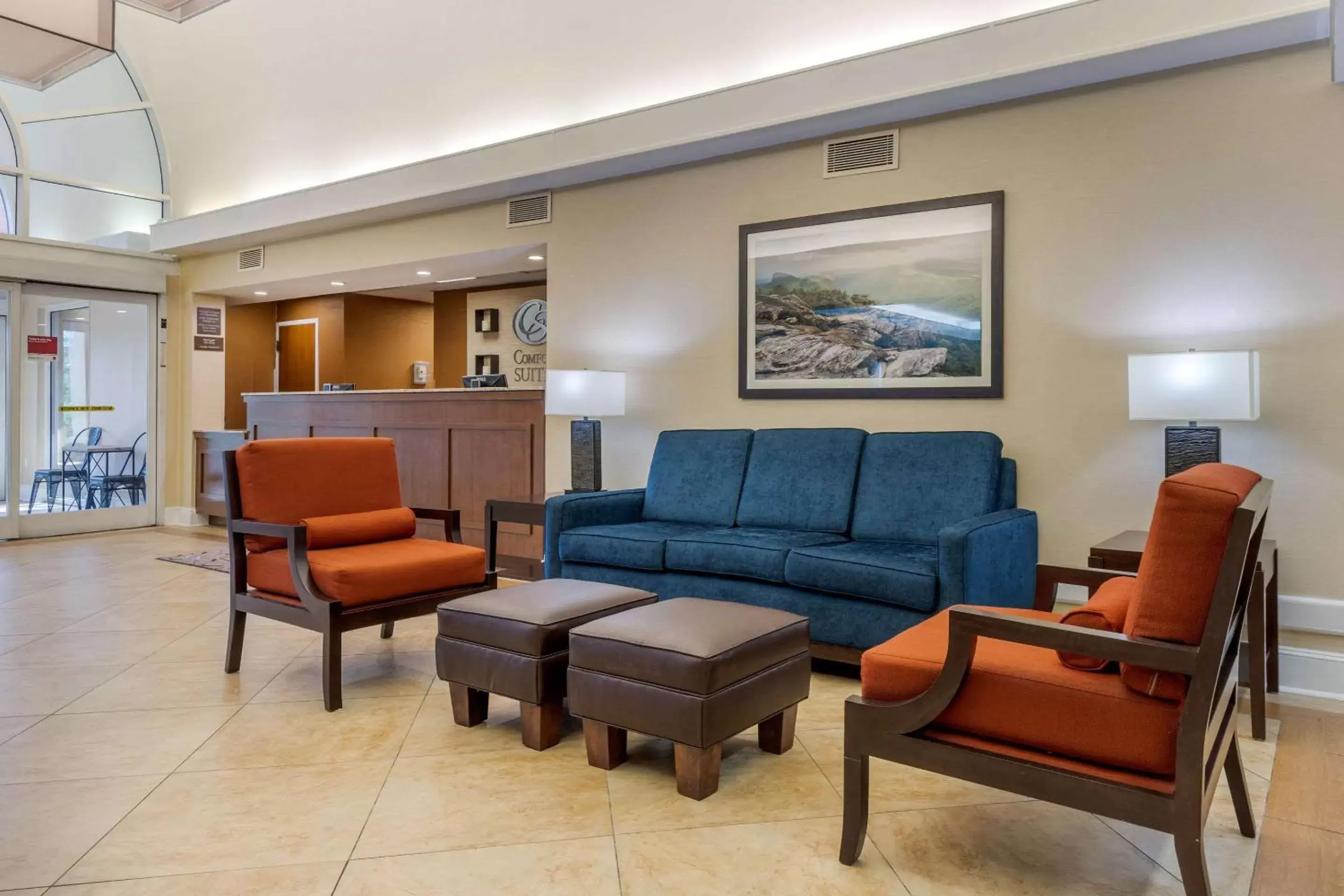Lobby or reception, Seating Area in Comfort Suites Gastonia - Charlotte