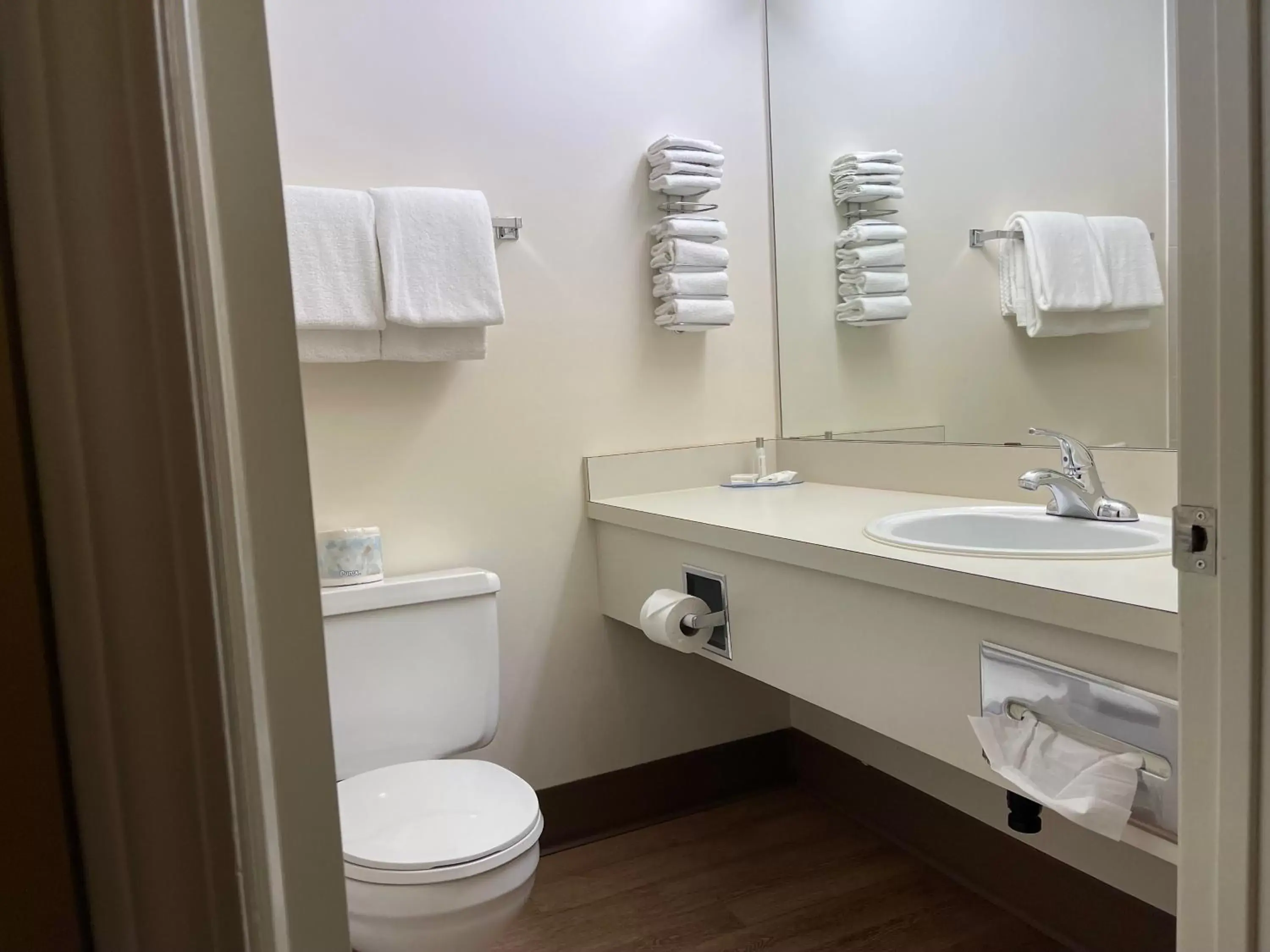 Bathroom in Travelodge by Wyndham Fort St John