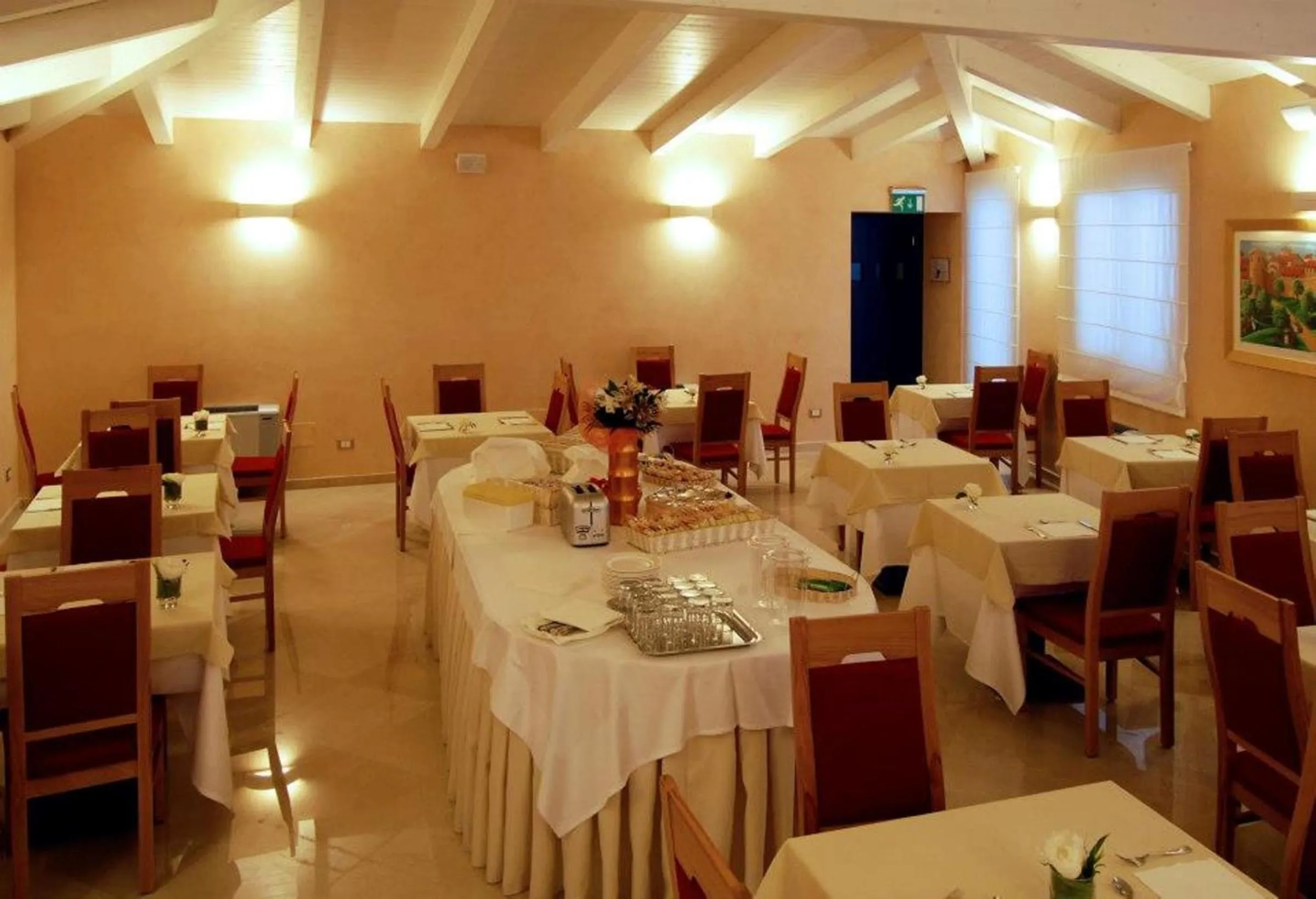 Restaurant/places to eat in Hotel Palazzo Giancola