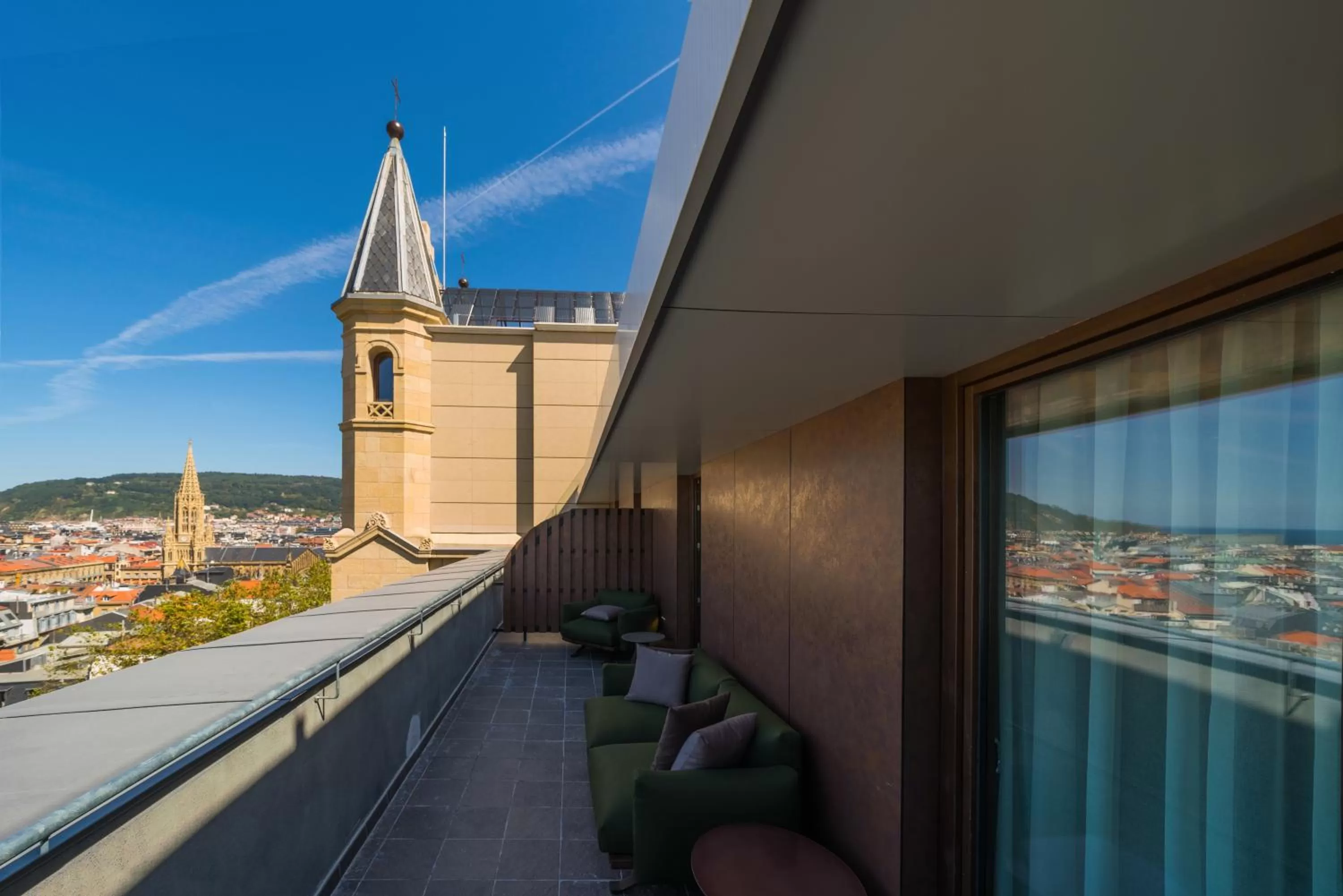 Double Room with Terrace and Sea View   in Catalonia Donosti