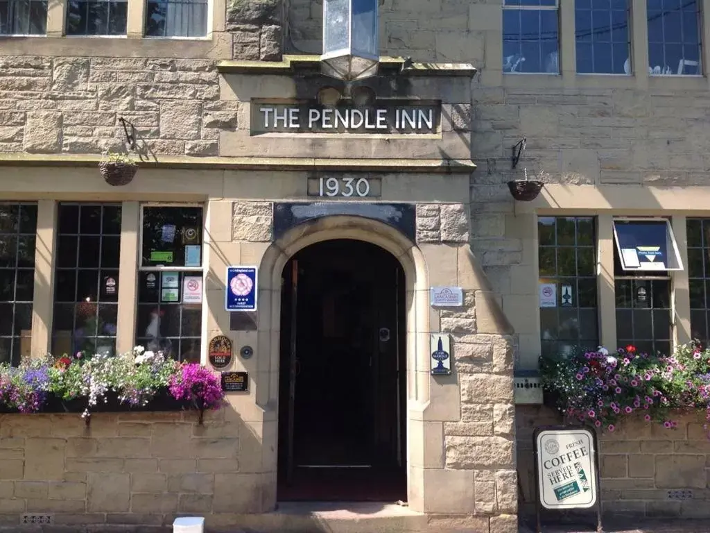 Property building in Pendle Inn