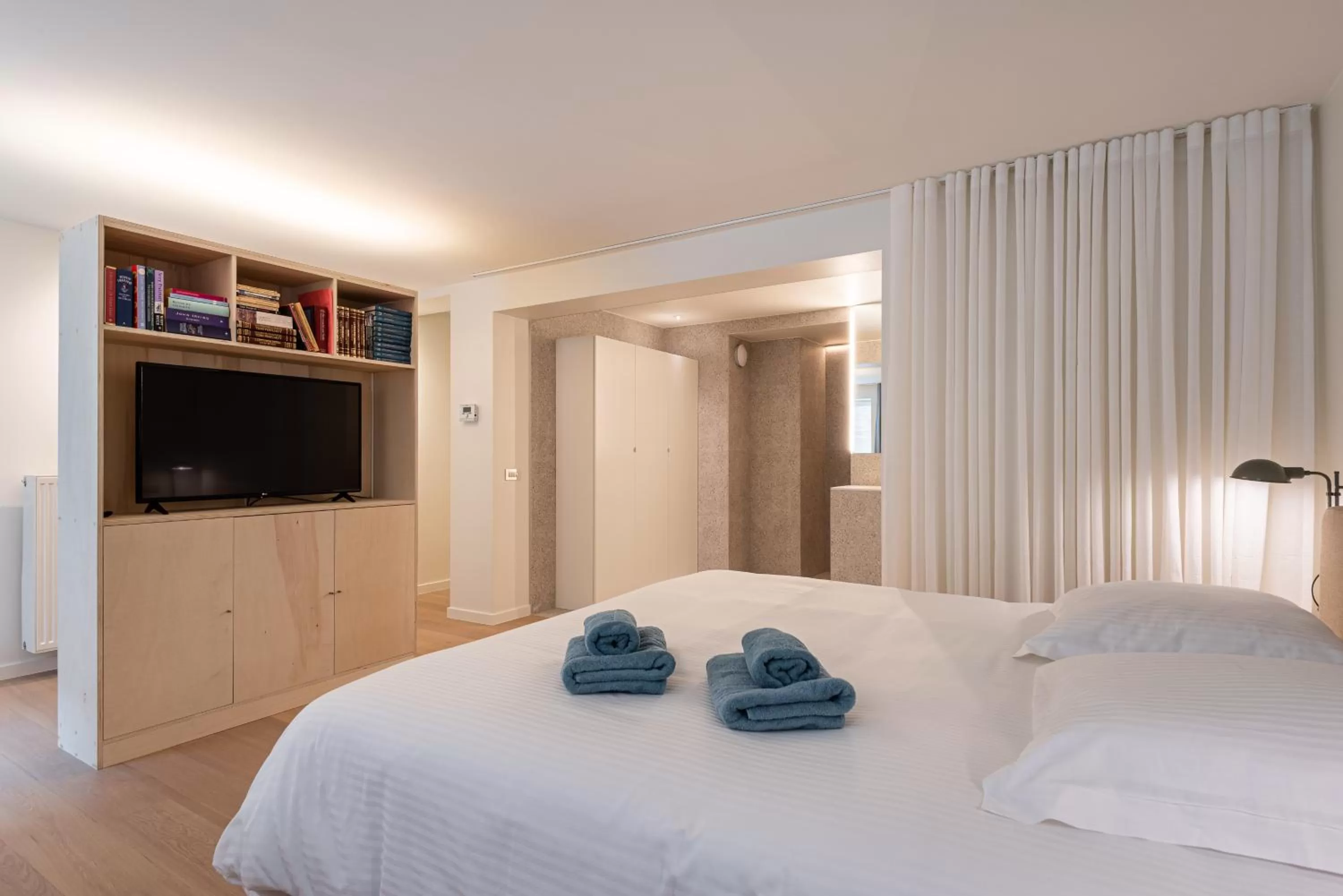 Bed in Gepetto's - Beautiful stay in the Historic centre of Ghent -