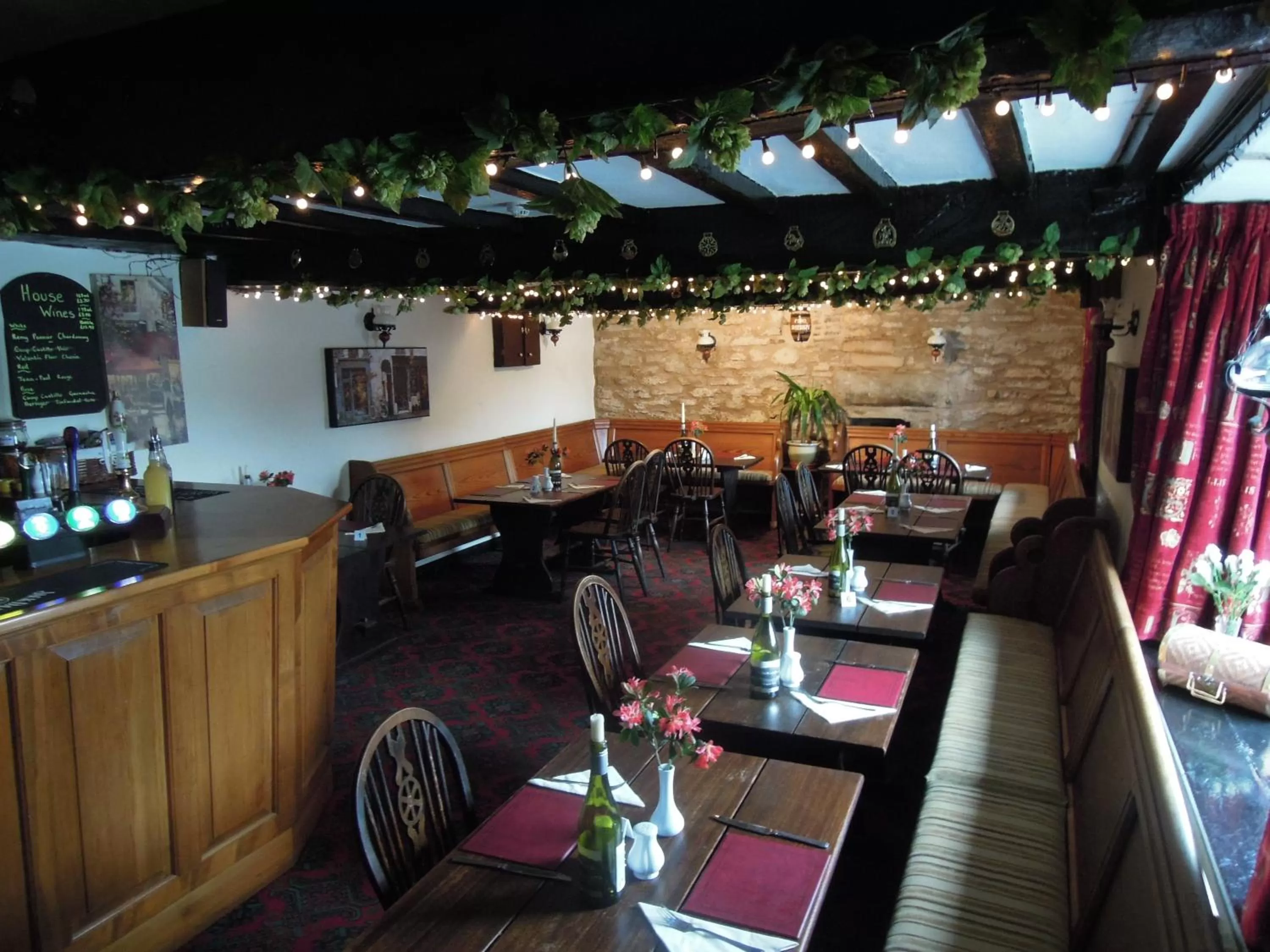 Restaurant/places to eat in The Black Bull at Nateby