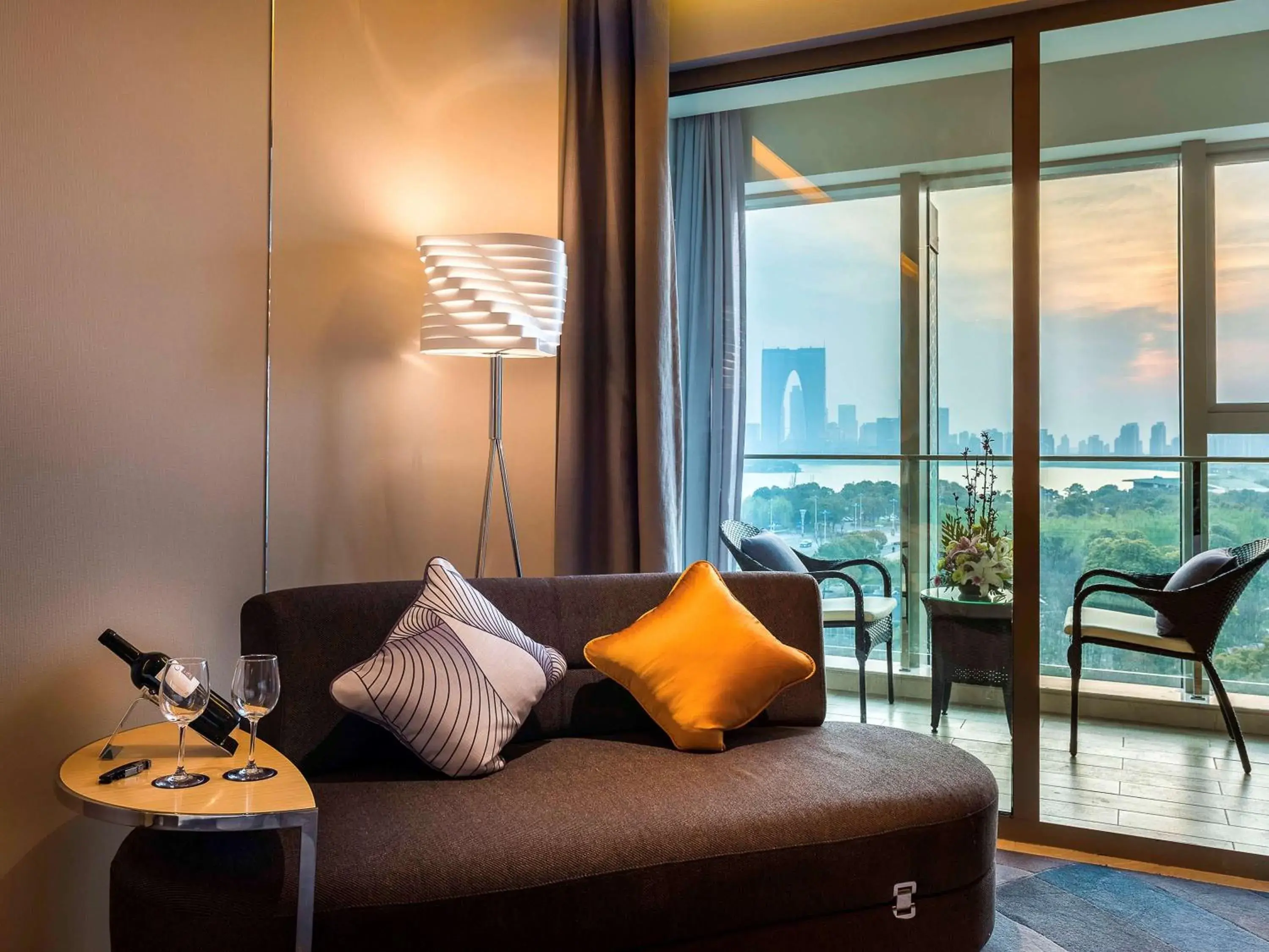 Photo of the whole room, Seating Area in Novotel Suzhou Sip