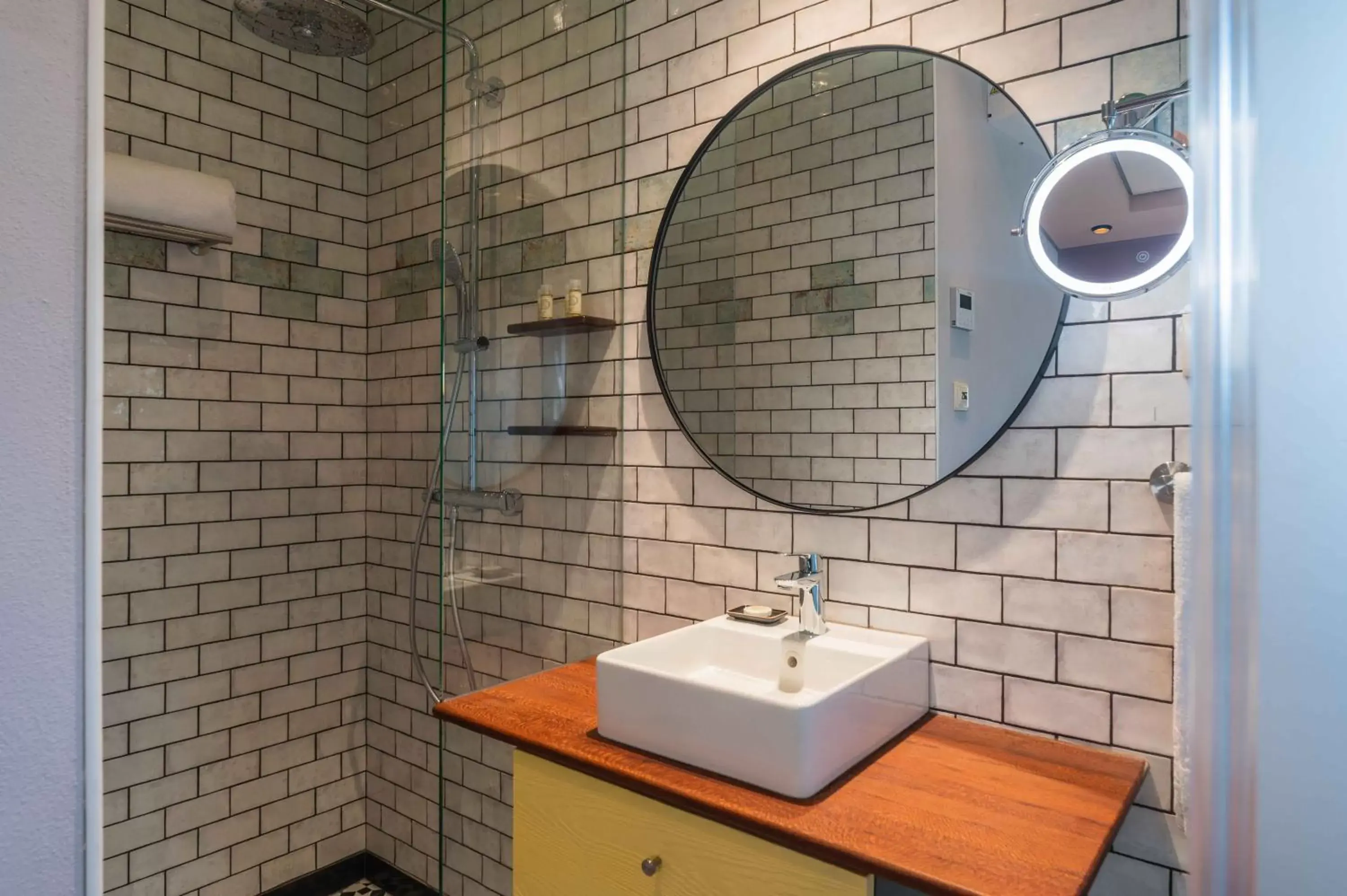 Bathroom in Vila Origens Boutique Hotel Albufeira – Adults Only