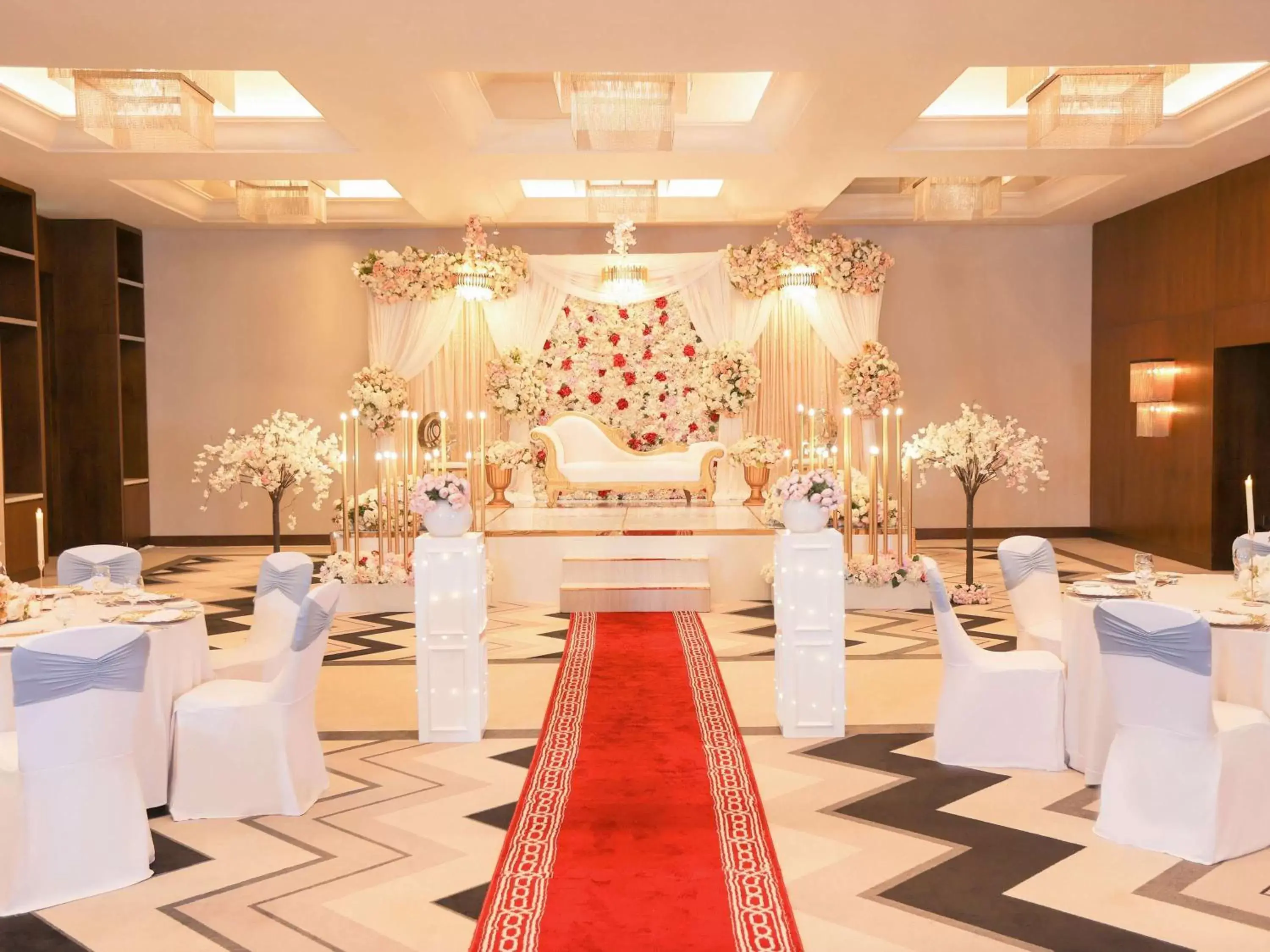 wedding, Banquet Facilities in Pullman Dubai Creek City Centre